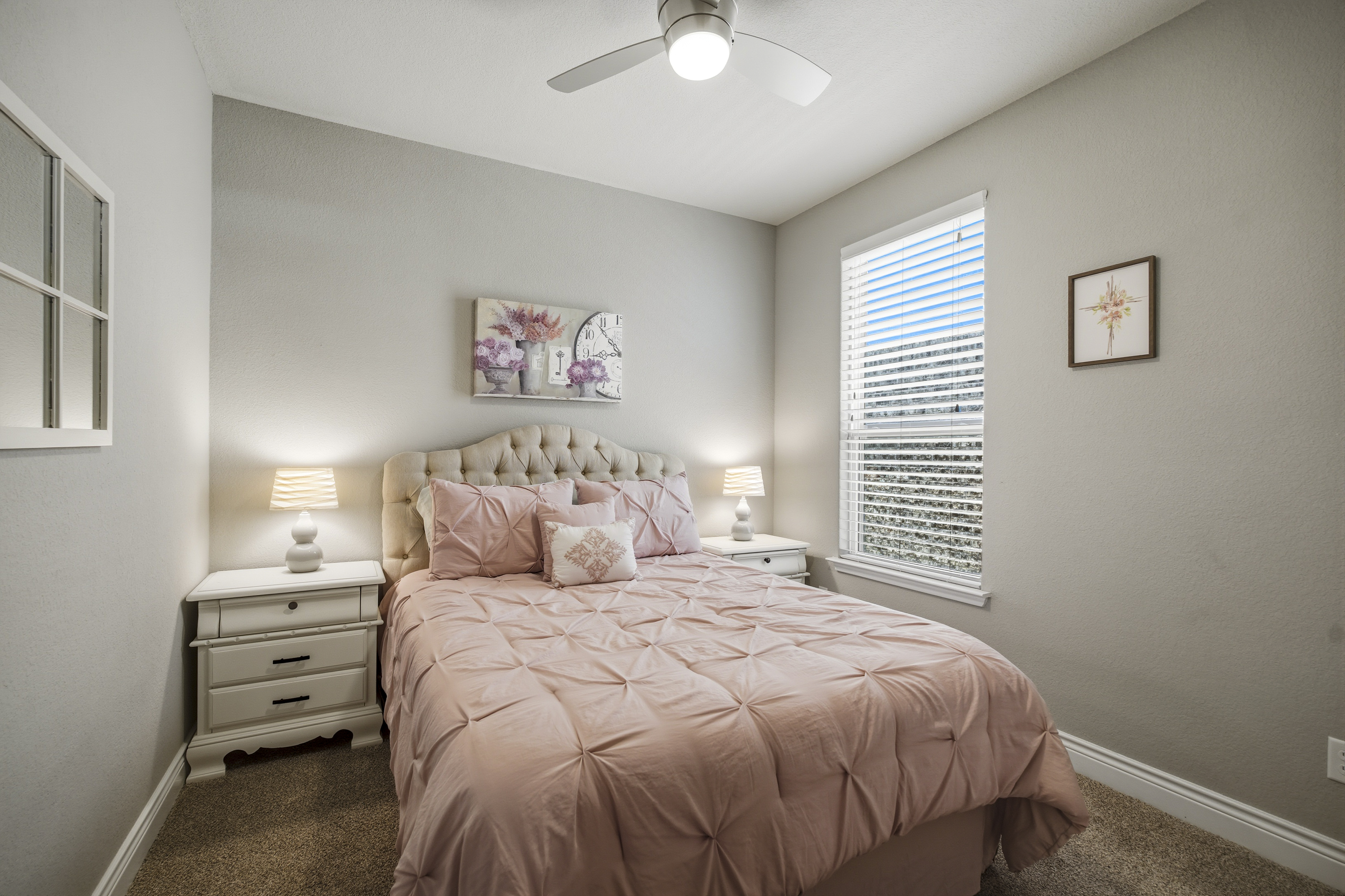  Private Greenbelt Retreat in Boerne - 物件實景