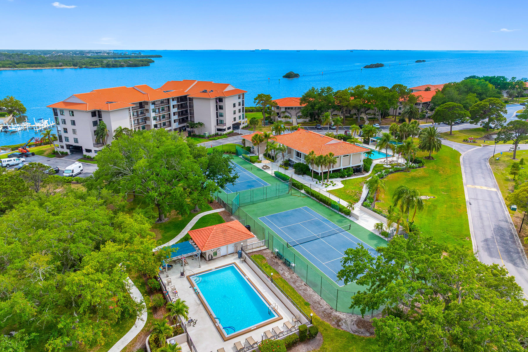  TARPON COVE CONDO - 物件實景