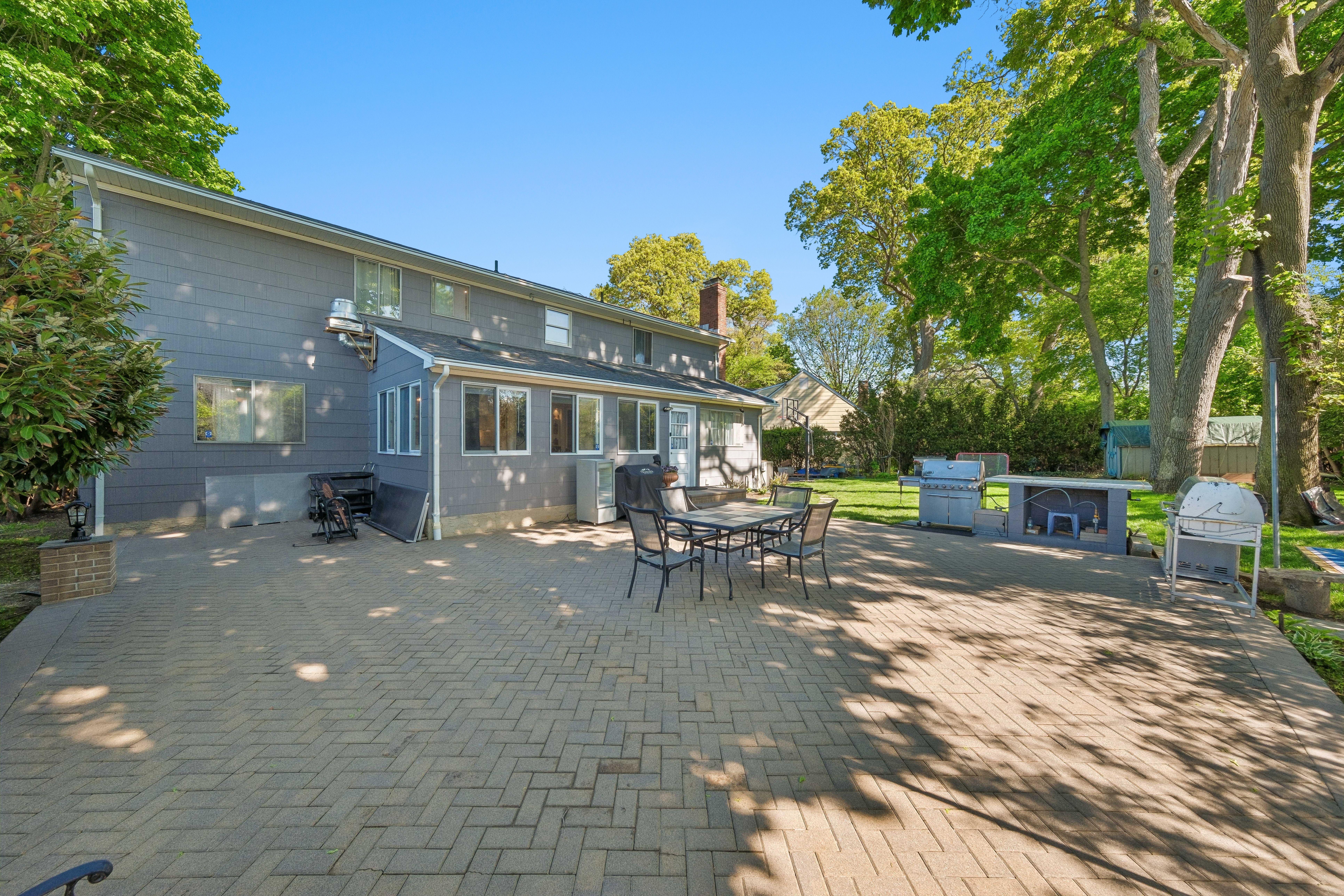  3 Camsanette Court, Glen Cove, NY, 11542 - 物件實景
