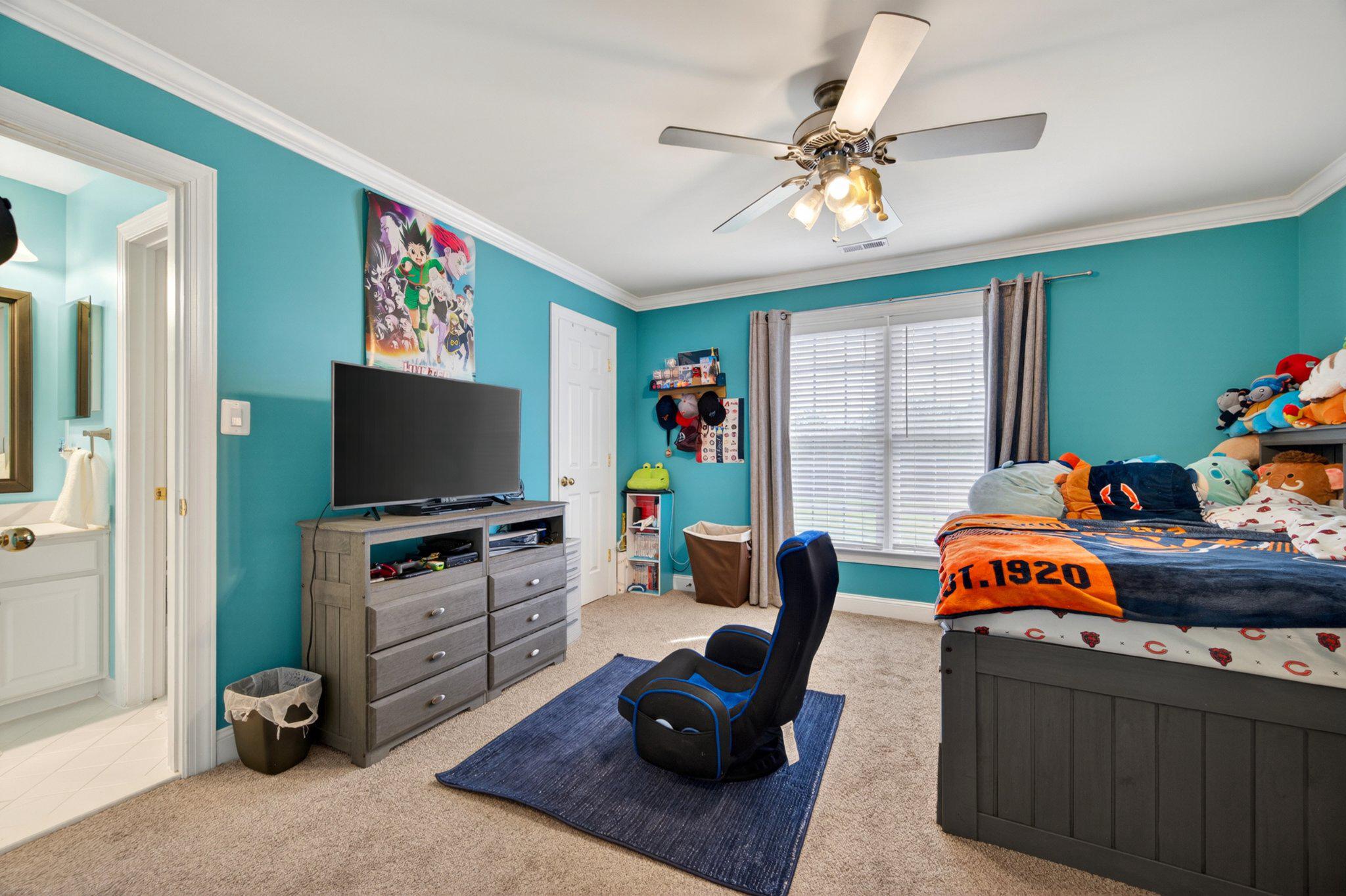 Middletown, Virginia, 22645, United States, 6 Bedrooms Bedrooms, ,6 BathroomsBathrooms,Residential,For Sale,2044764