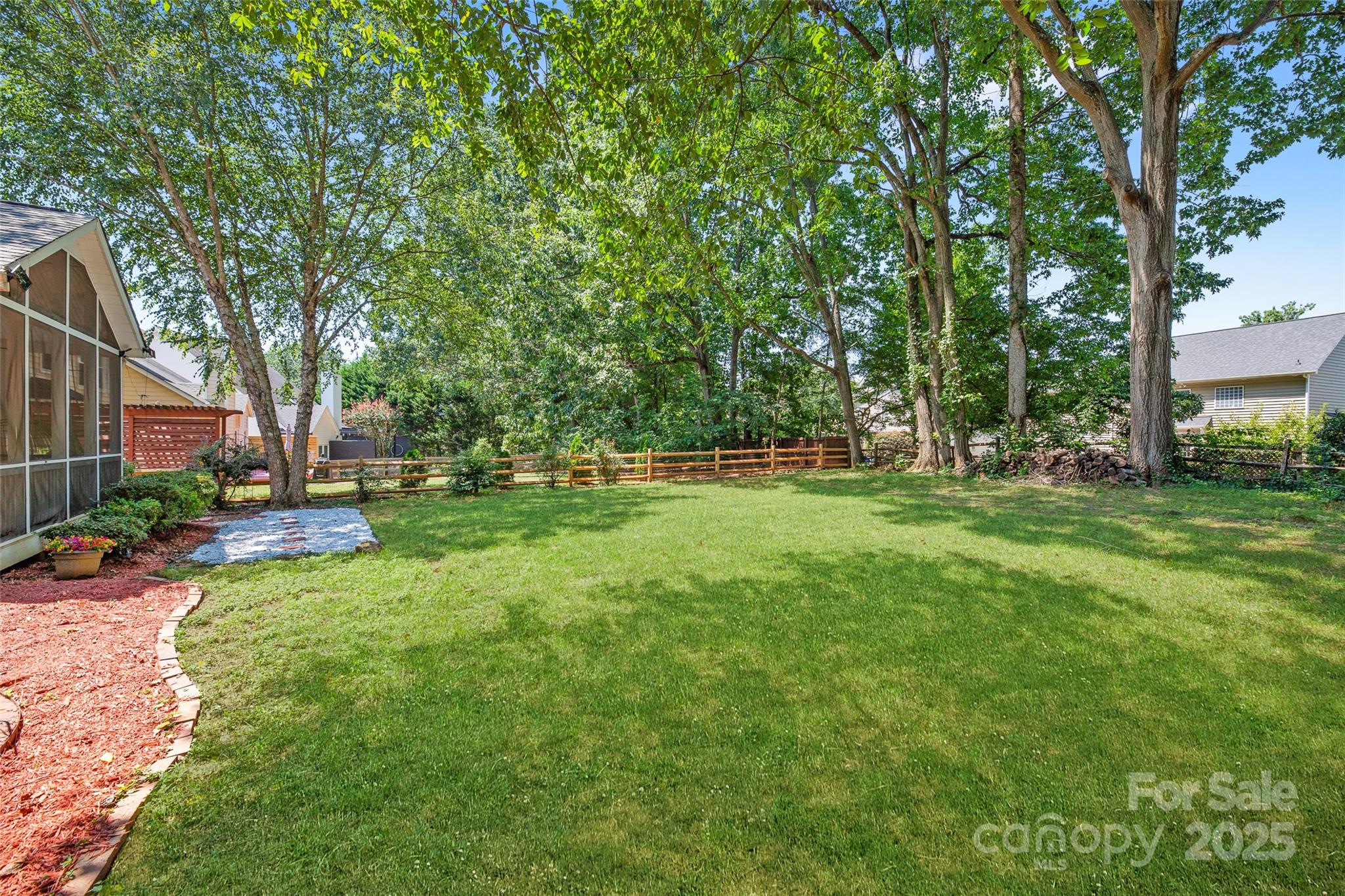 Huntersville, North Carolina, 28078, United States, 4 Bedrooms Bedrooms, ,3 BathroomsBathrooms,Residential,For Sale,1903778