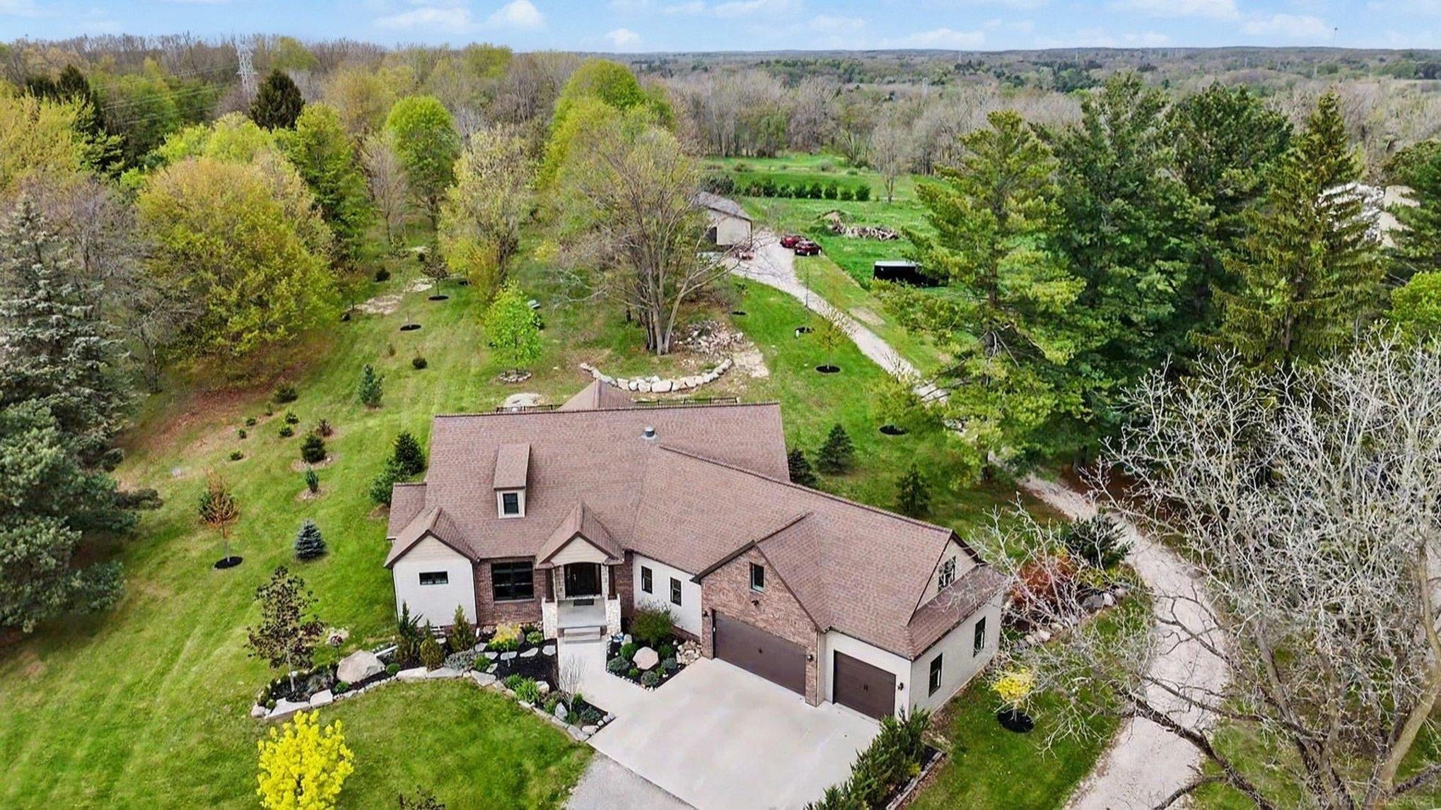 Dryden, Michigan, 48428, United States, 3 Bedrooms Bedrooms, ,3 BathroomsBathrooms,Residential,For Sale,2032032
