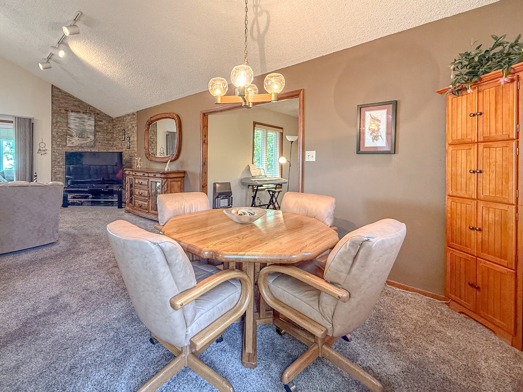 Machipongo, Virginia, 23405, United States, 3 Bedrooms Bedrooms, ,3 BathroomsBathrooms,Residential,For Sale,1796934