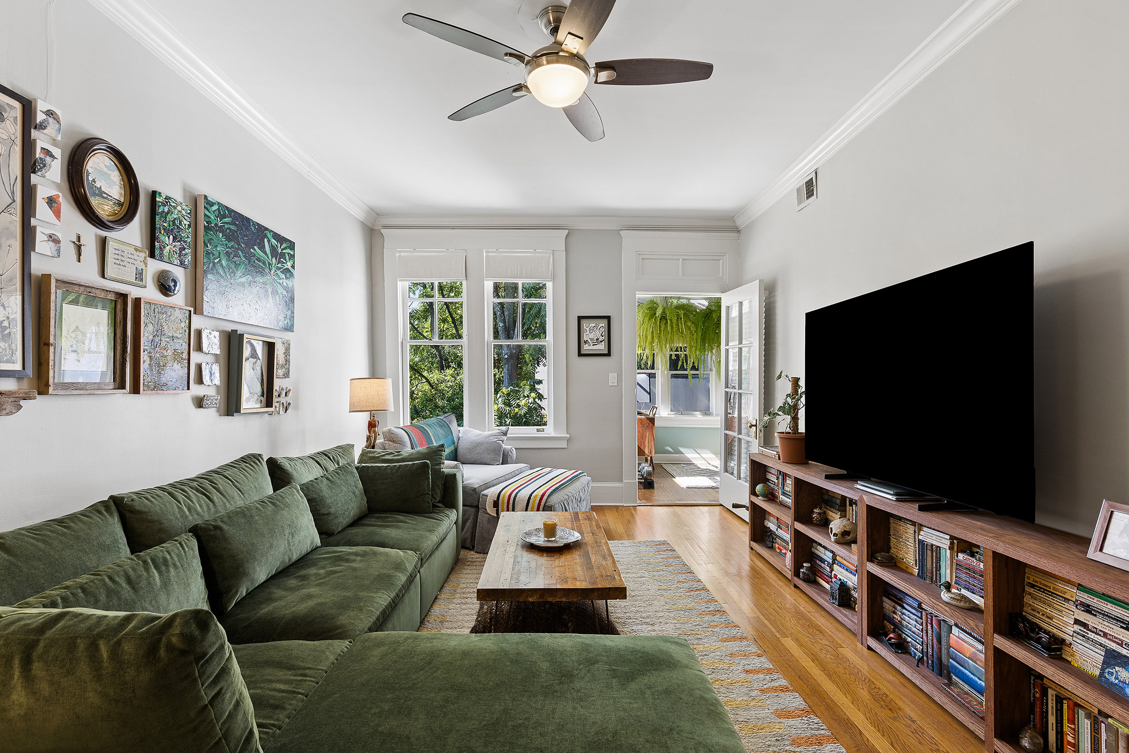  Top-Floor, End-Unit Condo in Historic Midtown Building - 物件實景