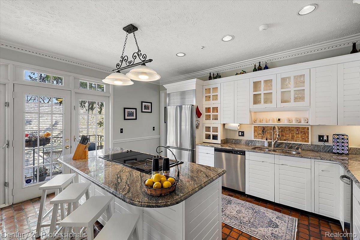Clarkston, Michigan, 48348, United States, 3 Bedrooms Bedrooms, ,4 BathroomsBathrooms,Residential,For Sale,2036106