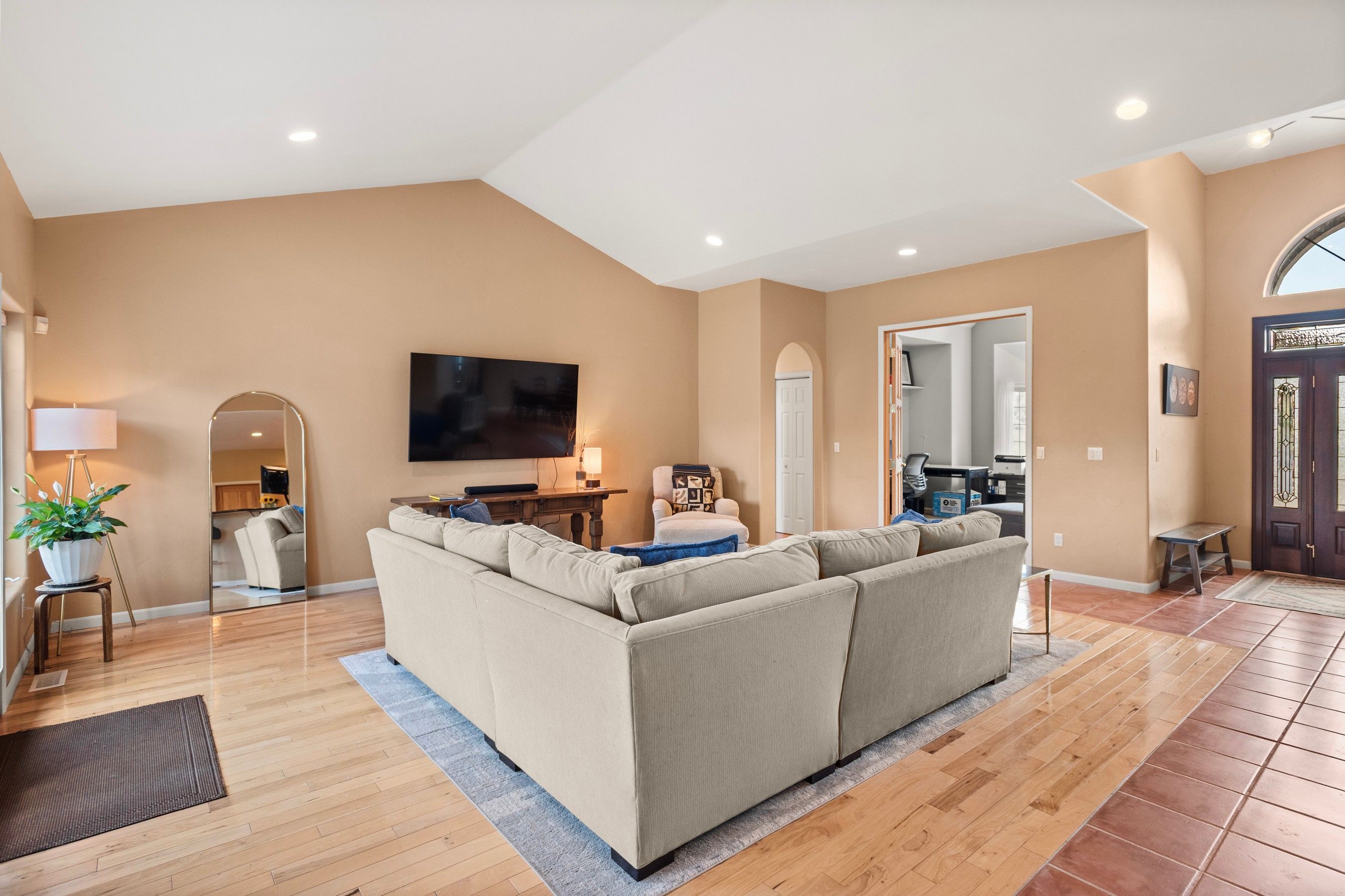  Move-In Ready Mountain Living - 物件實景