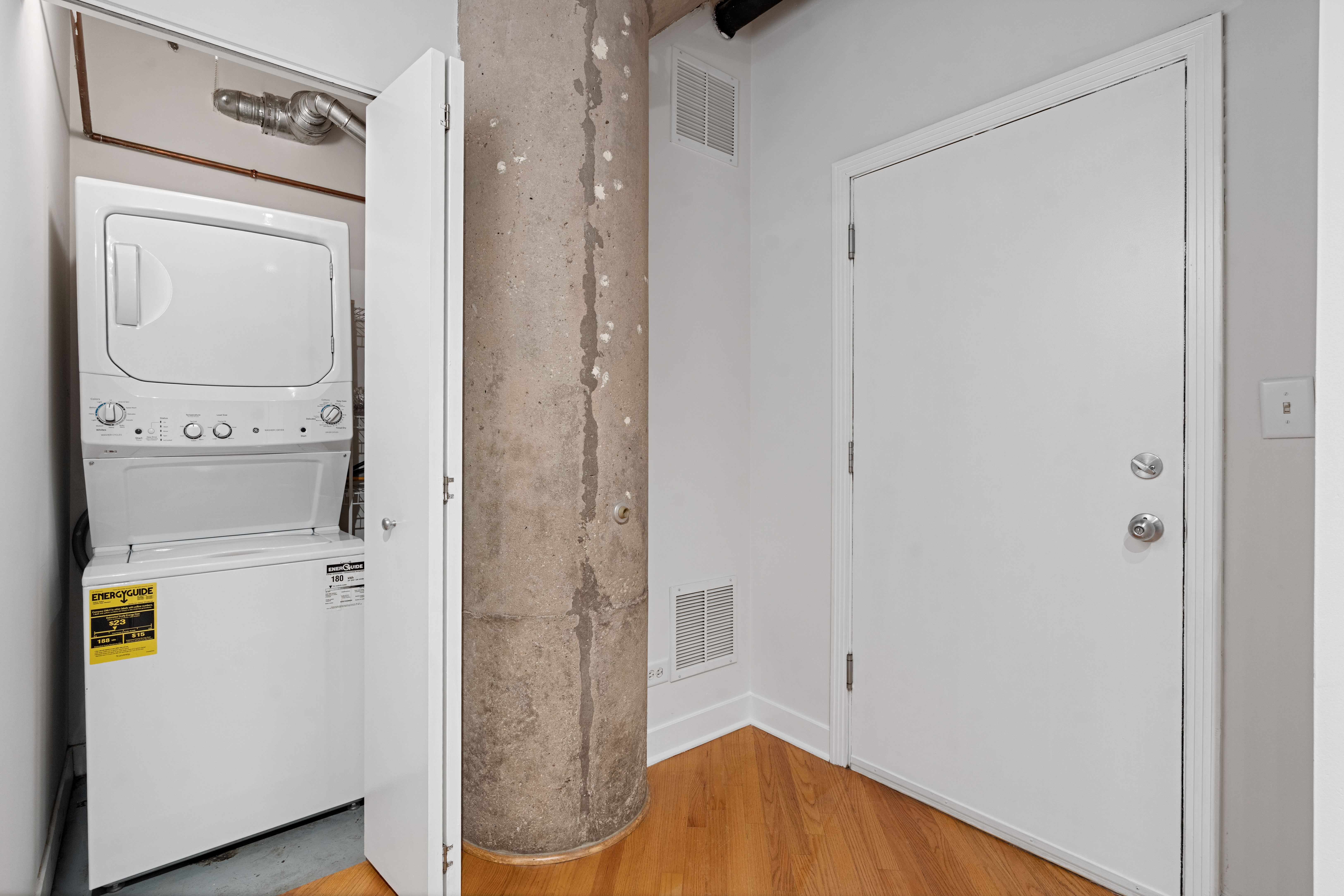  Stunning 2-bedroom, 2-bath Loft in the Heart of River North - 物件實景