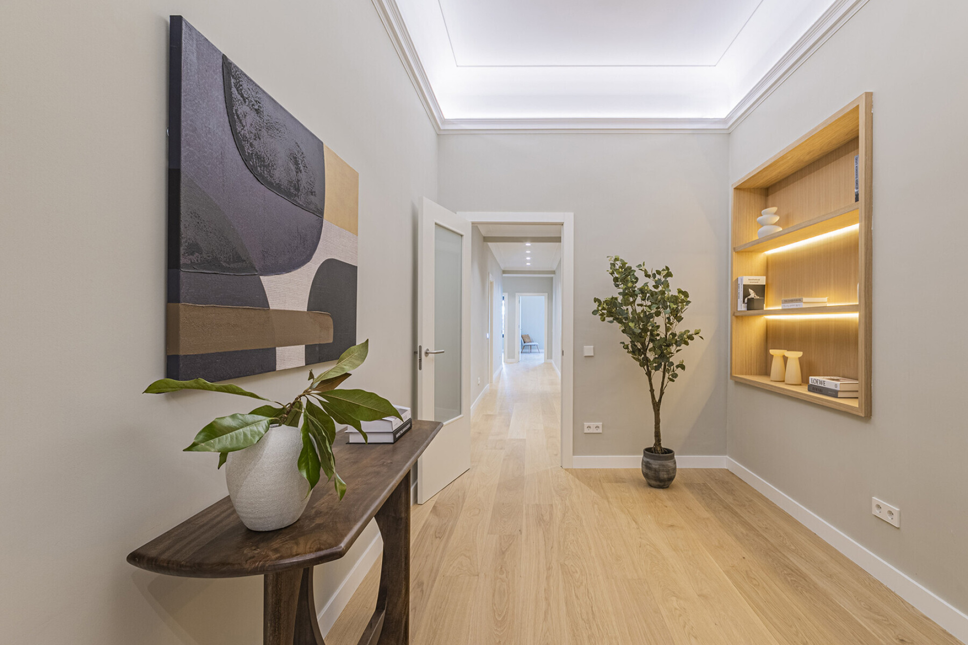  Elegant 5 Bedroom Renovated Apartment in Barcelona - 物件實景