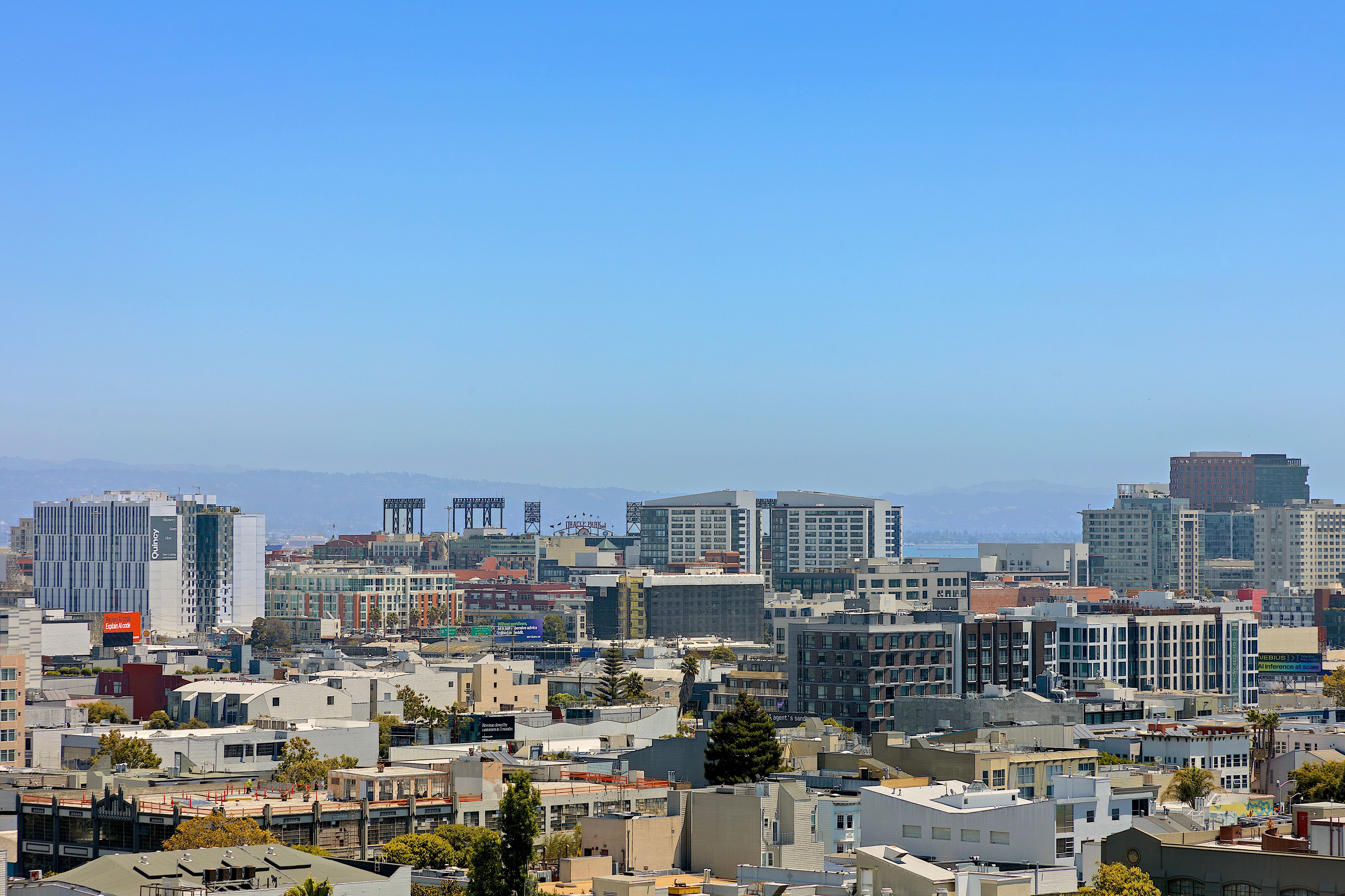  Luxury High-Rise Living with Iconic San Francisco Skyline and Bay Views - 物件實景