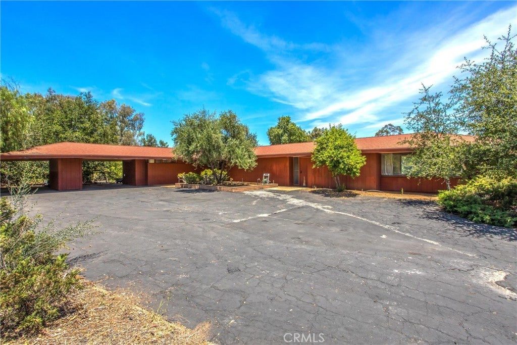Redlands, California, 92373, United States, 4 Bedrooms Bedrooms, ,1 BathroomBathrooms,Residential,For Sale,1899993