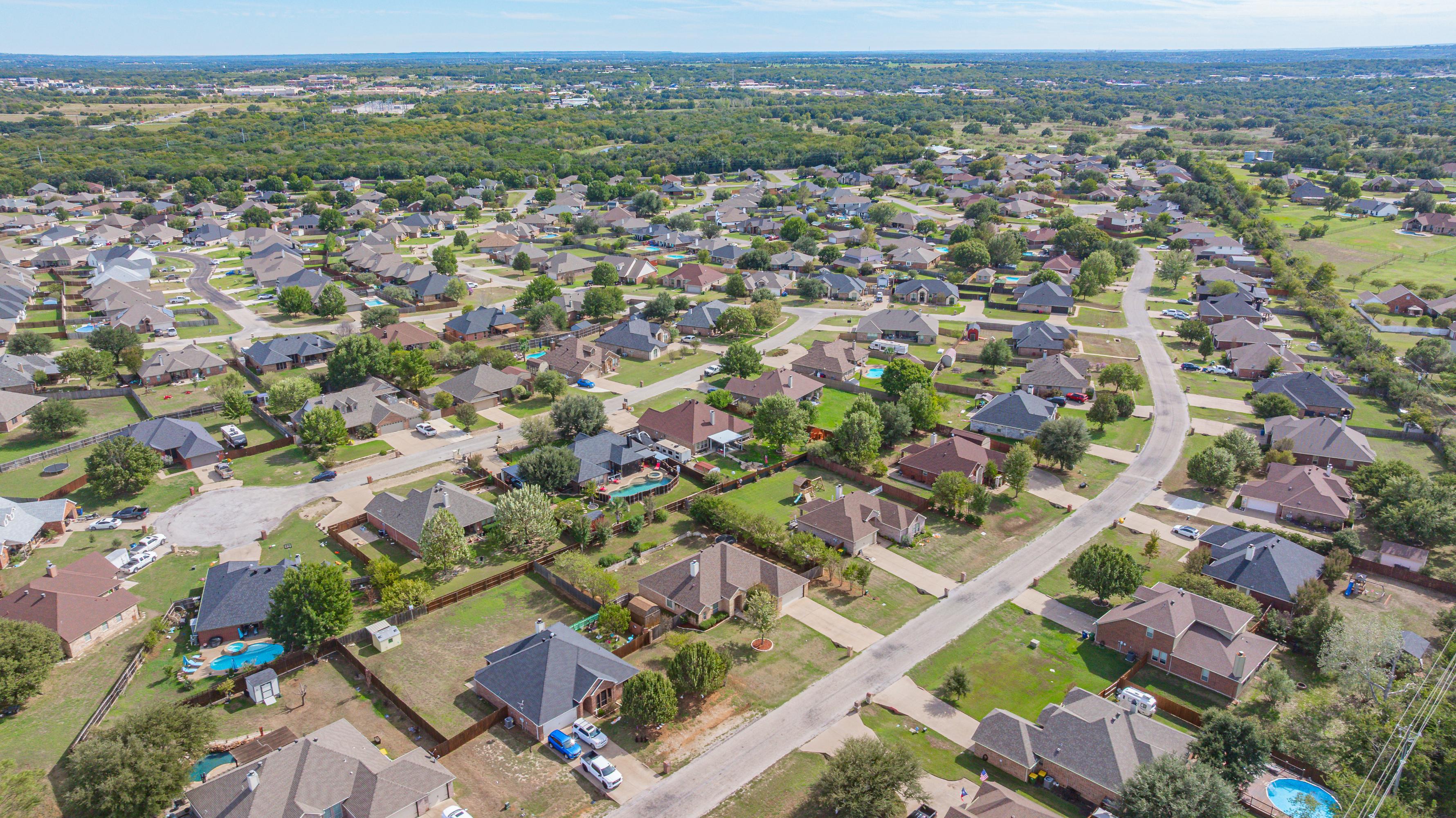 3128 Meandering Way, Granbury, TX, 76049 - 物件實景