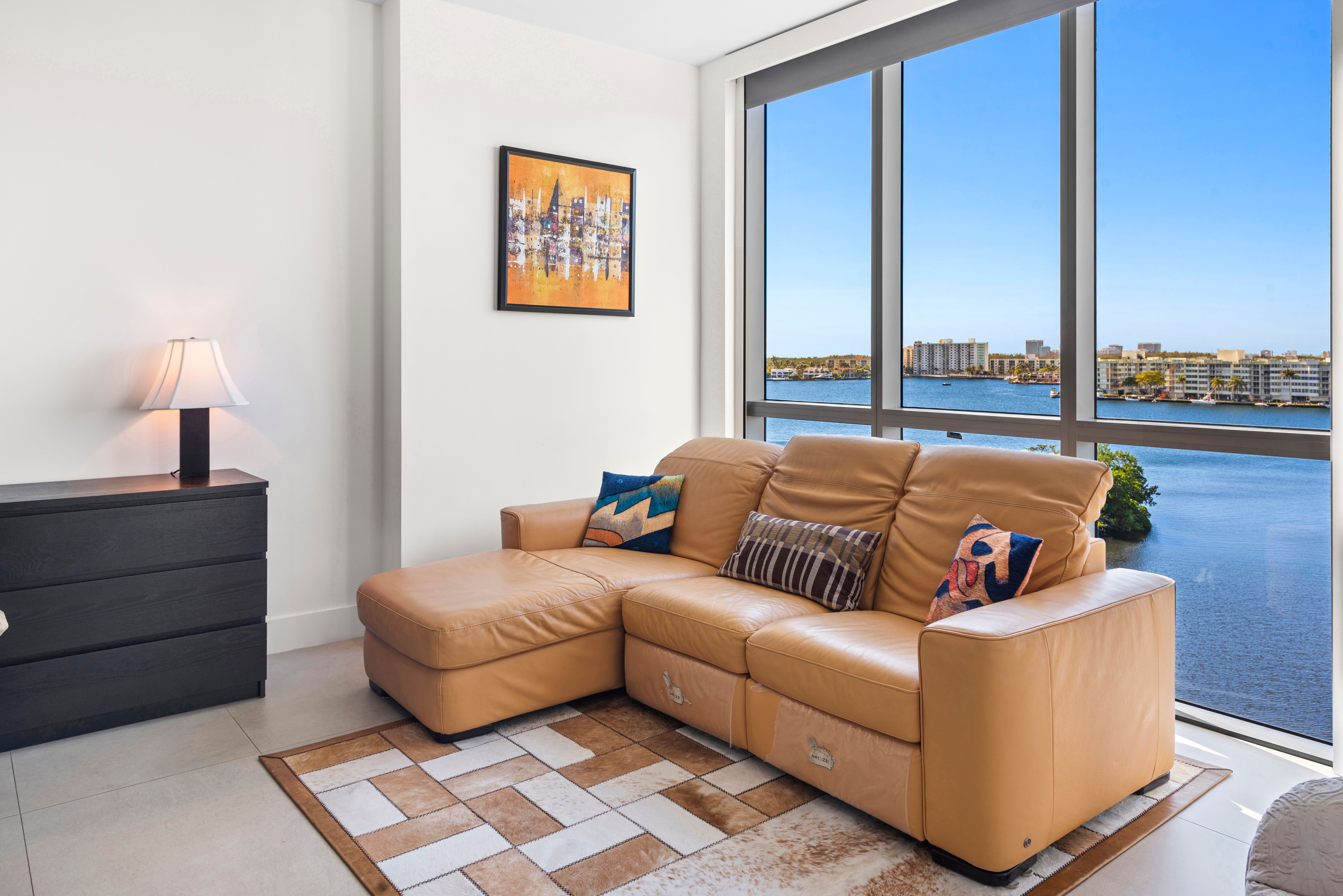  17111 Biscayne Blvd, North Miami Beach, FL, 33160 - 物件實景