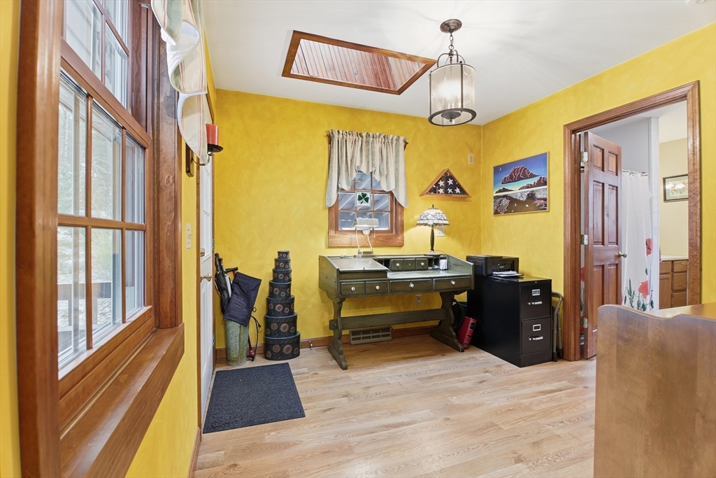 Monson, Massachusetts, 01057, United States, 5 Bedrooms Bedrooms, ,2 BathroomsBathrooms,Residential,For Sale,1988308