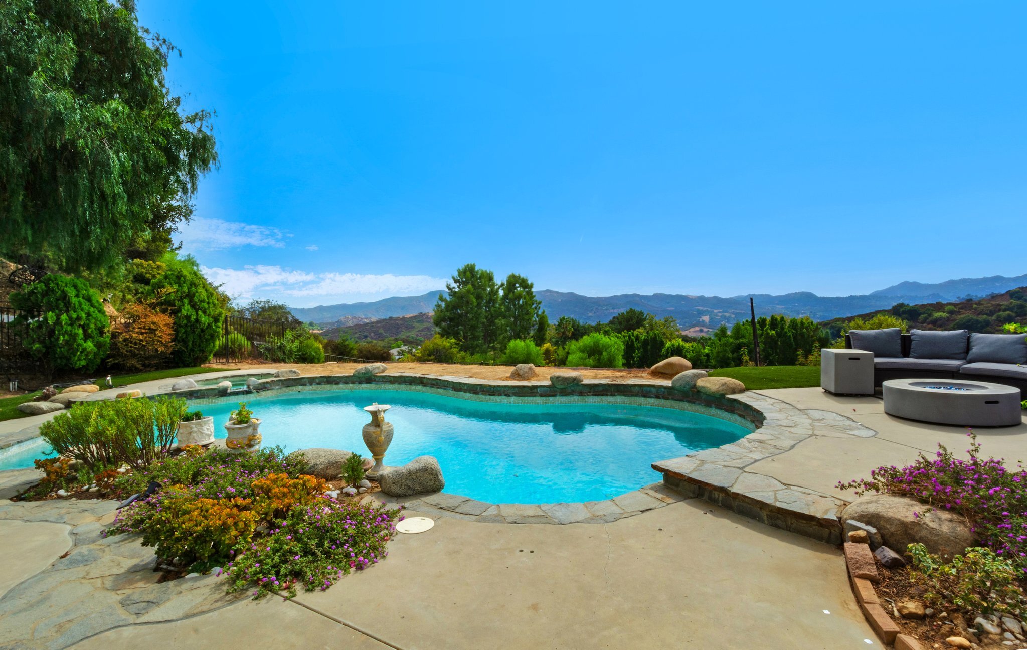  21128 Bellini Dr - 物件實景