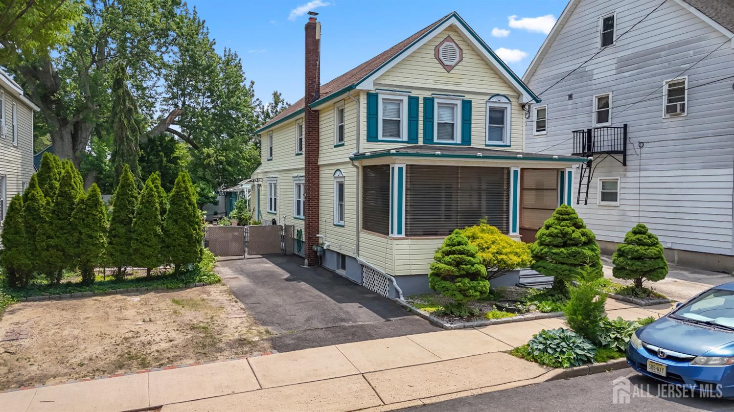 South Amboy, New Jersey, 08879, United States, 4 Bedrooms Bedrooms, ,3 BathroomsBathrooms,Residential,For Sale,1829503