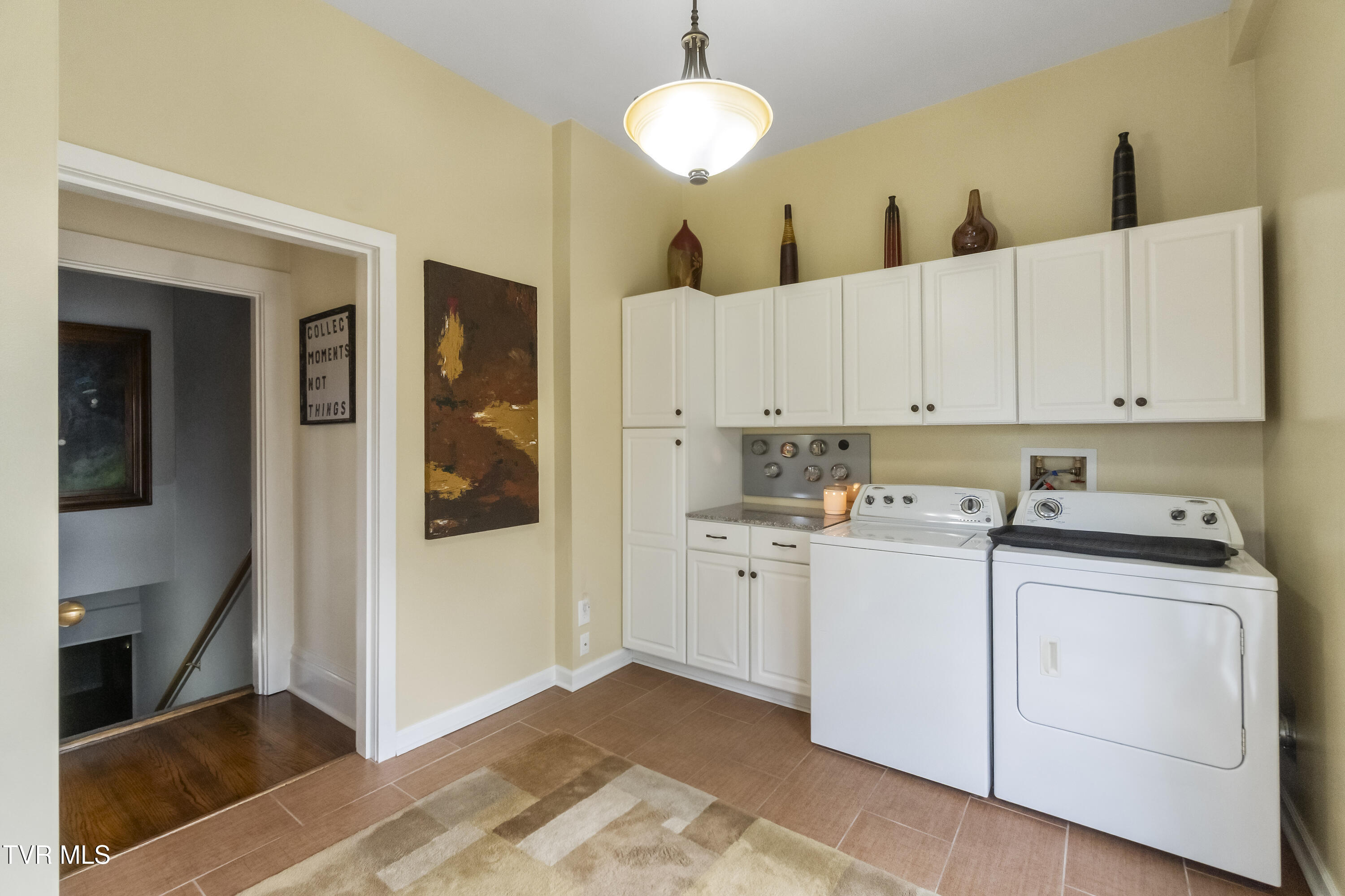 Greeneville, Tennessee, 37745, United States, ,Residential,For Sale,1990455