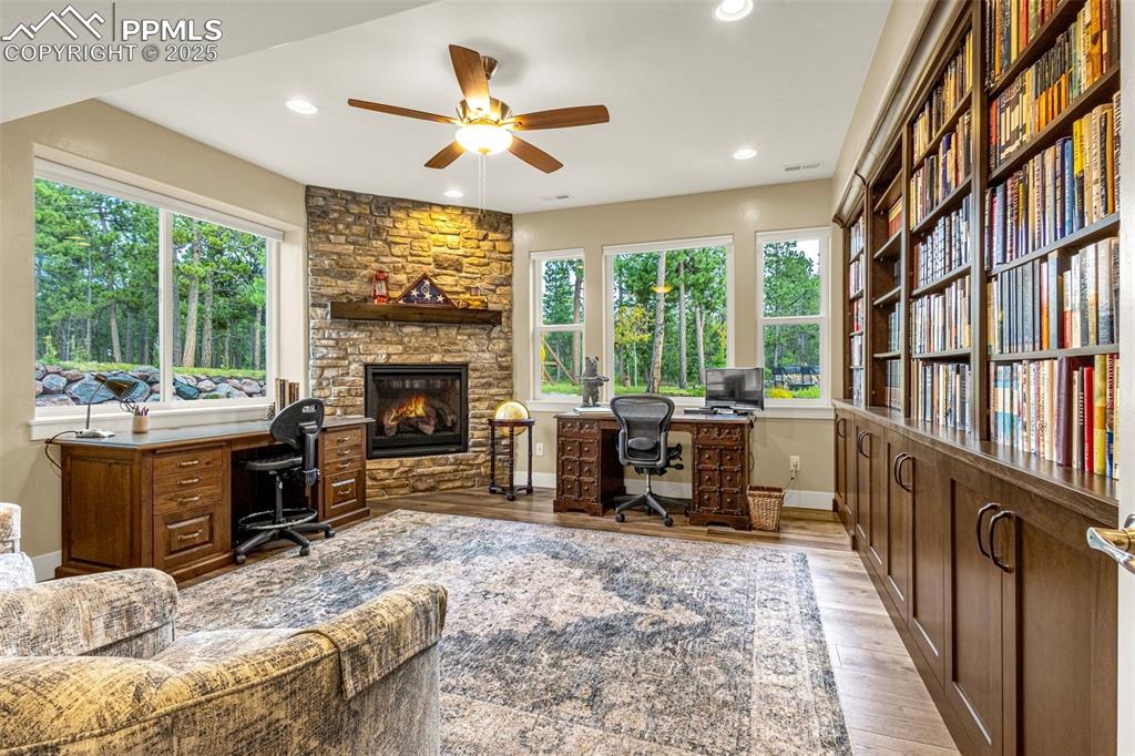 Monument, Colorado, 80132, United States, 5 Bedrooms Bedrooms, ,3 BathroomsBathrooms,Residential,For Sale,1949773