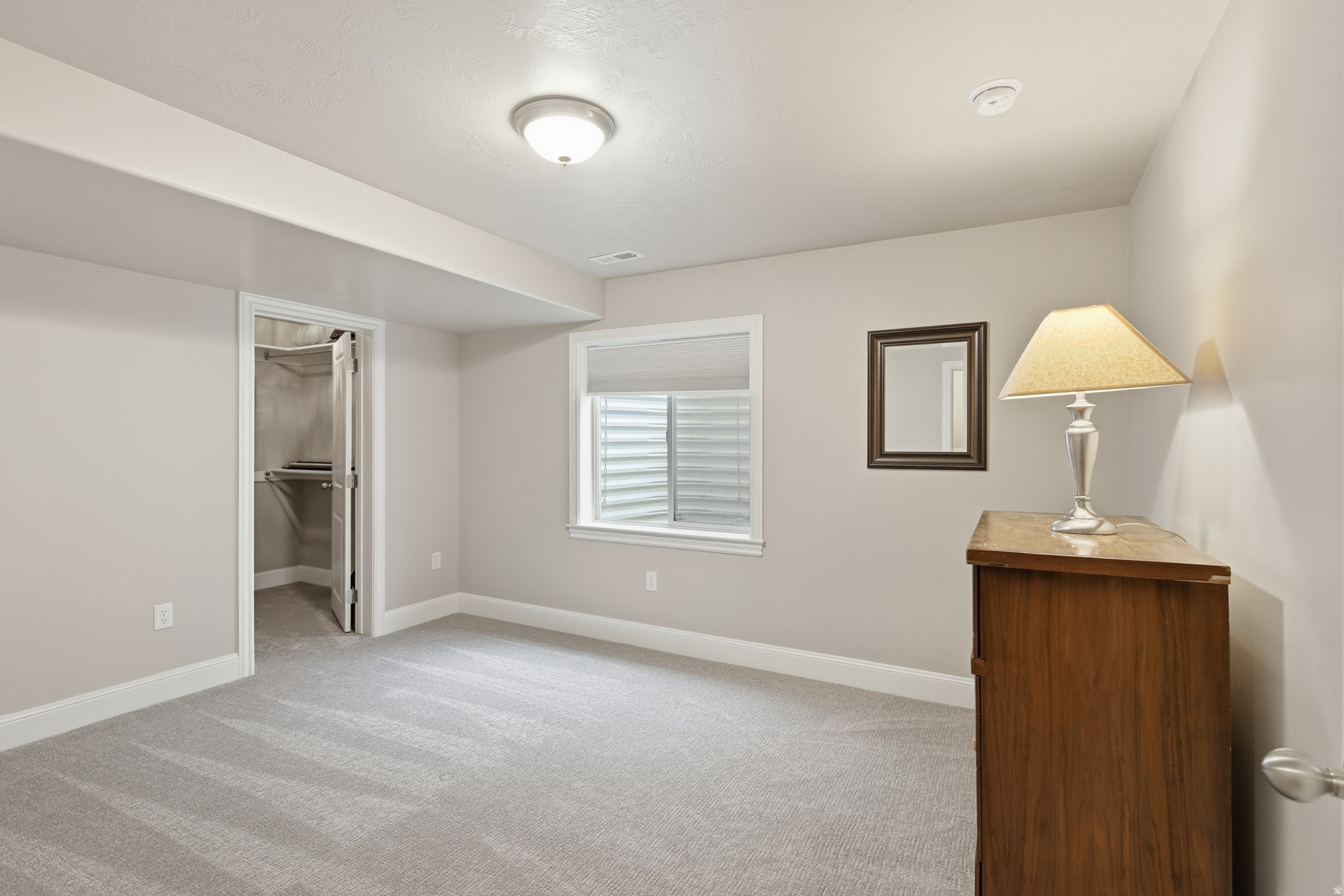 Sandy, Utah, 84092, United States, 4 Bedrooms Bedrooms, ,3 BathroomsBathrooms,Residential,For Sale,1992132