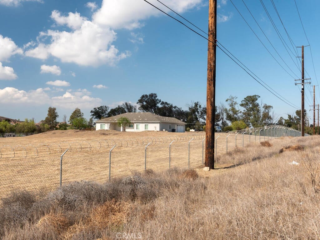 Menifee, California, 92596, United States, 4 Bedrooms Bedrooms, ,2 BathroomsBathrooms,Residential,For Sale,1989483