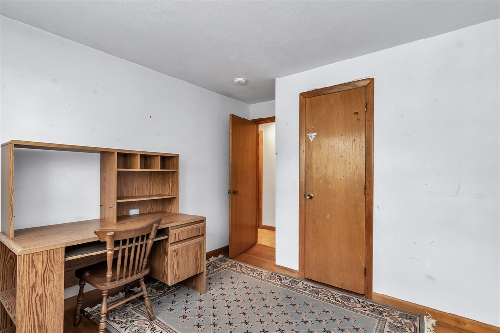 Lawrence, Massachusetts, 01843, United States, 3 Bedrooms Bedrooms, ,1 BathroomBathrooms,Residential,For Sale,1980479