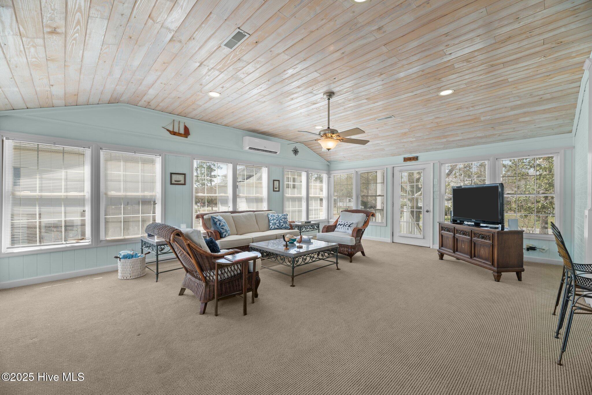 Oriental, North Carolina, 28571, United States, 3 Bedrooms Bedrooms, ,2 BathroomsBathrooms,Residential,For Sale,1761894