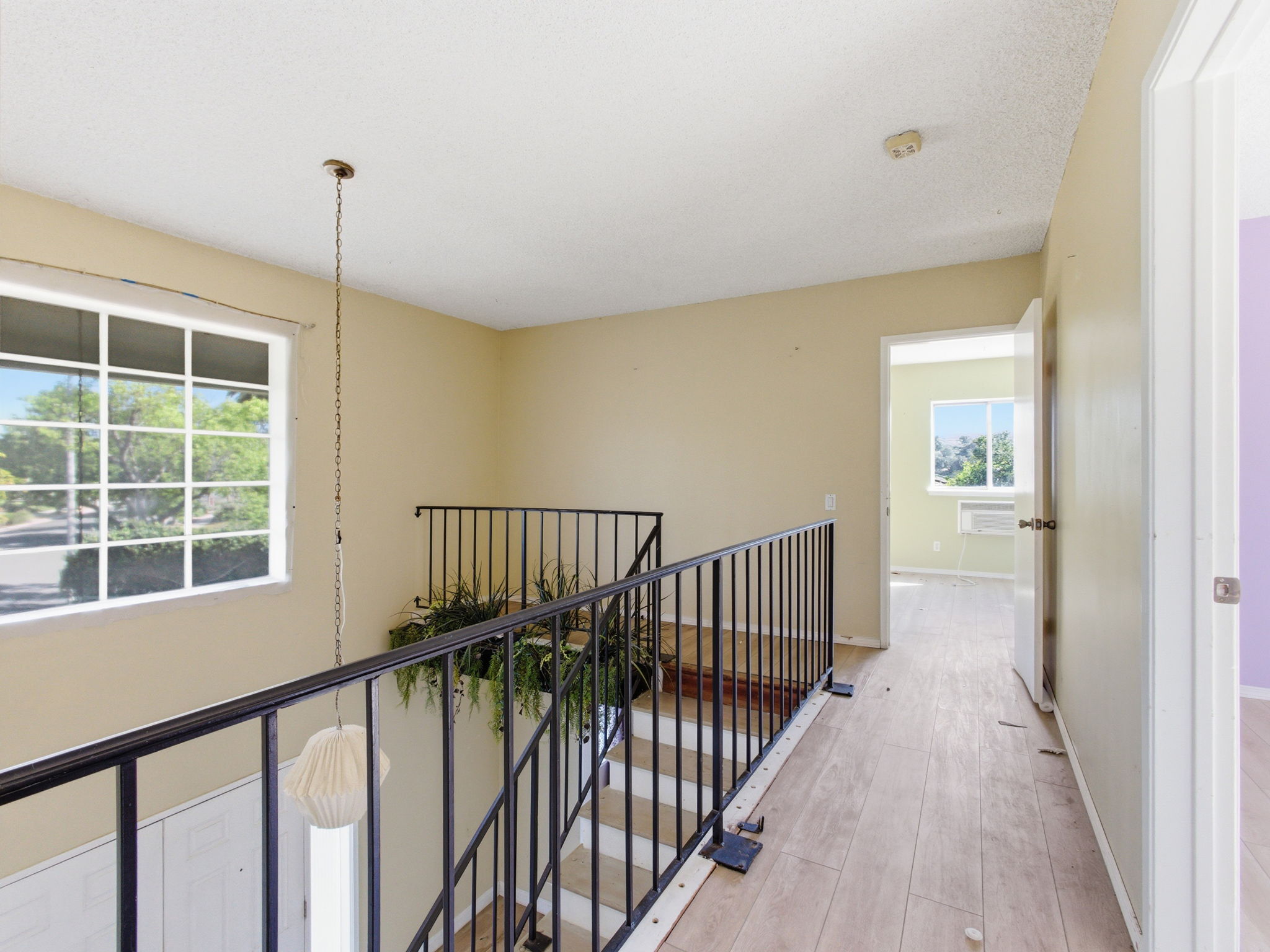  349 Somerset Cir - 物件實景