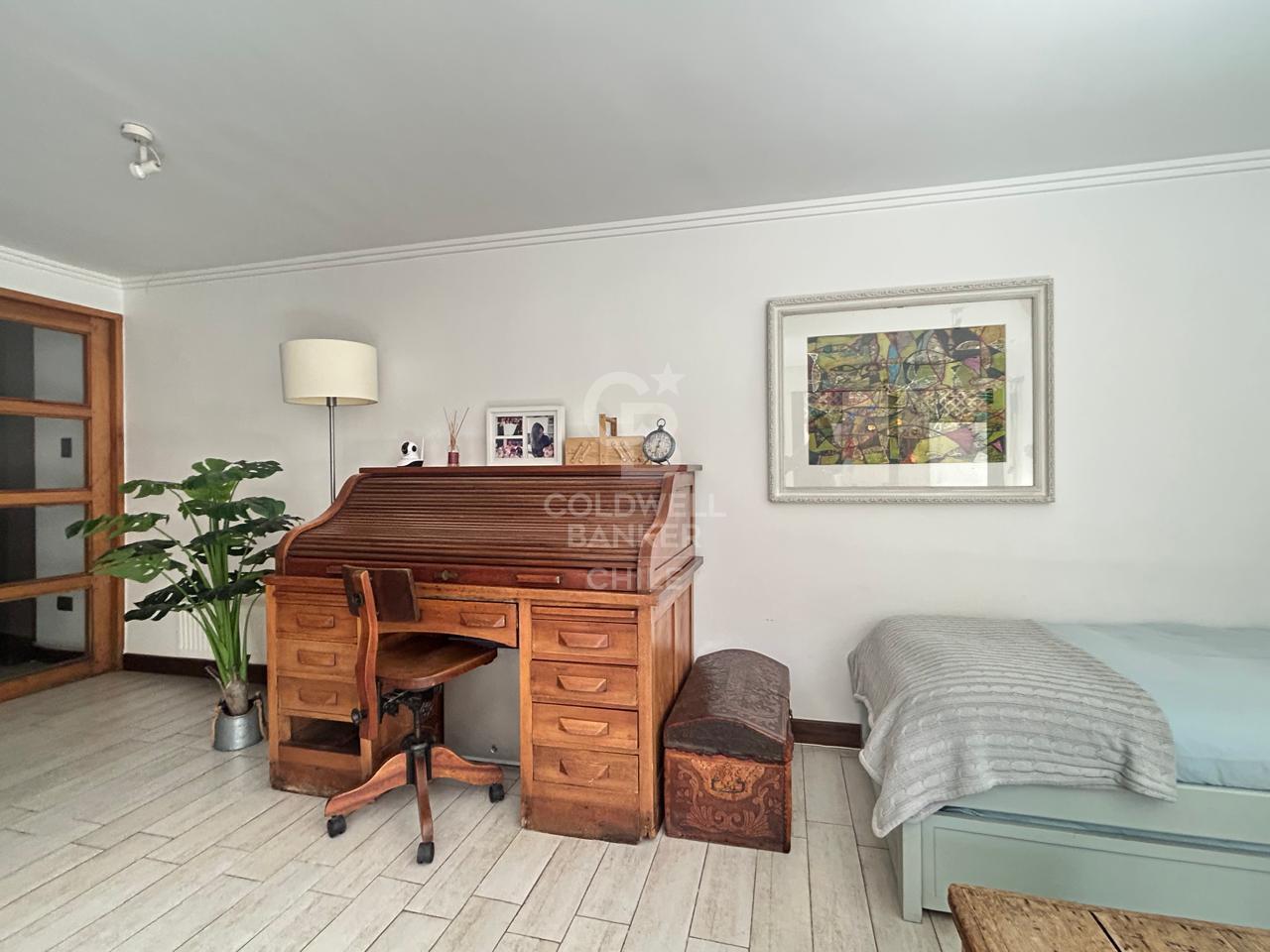 Lo Barnechea, Chile, 4 Bedrooms Bedrooms, ,5 BathroomsBathrooms,Residential,For Sale,1956171