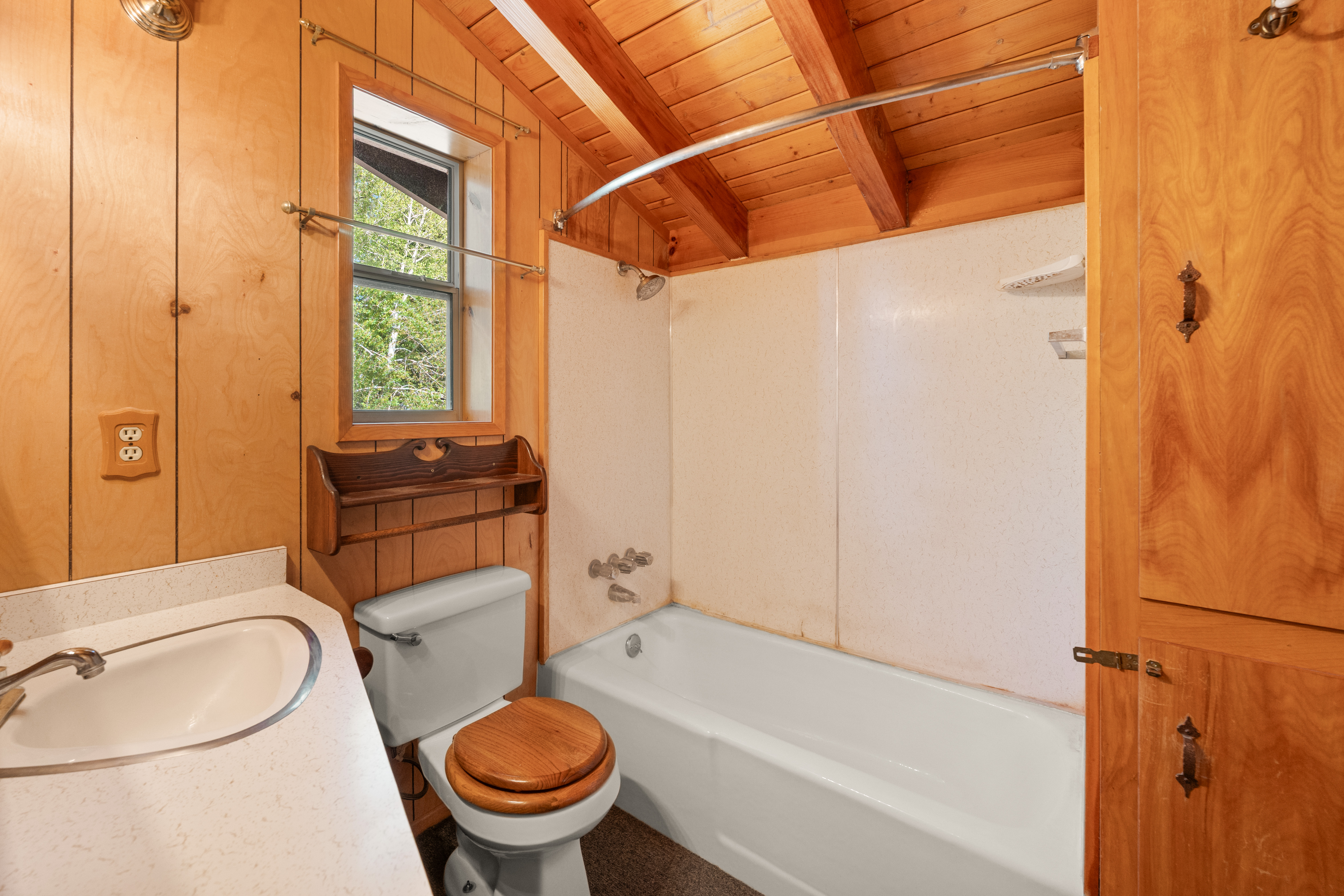  769 Lowe Drive, Big Bear Lake, CA 92315 - 物件實景