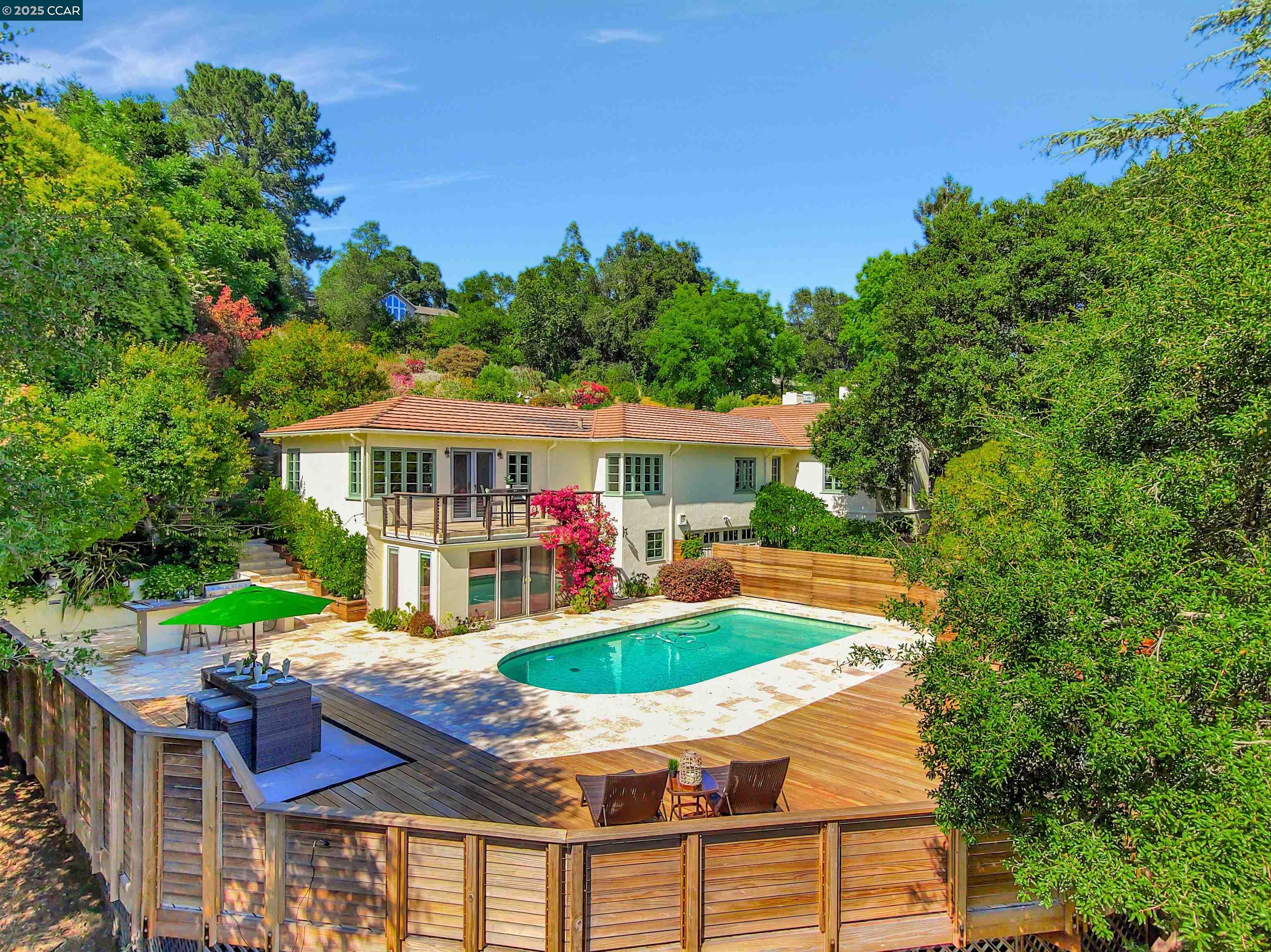 Orinda, California, 94563, United States, 4 Bedrooms Bedrooms, ,3 BathroomsBathrooms,Residential,For Sale,1885417