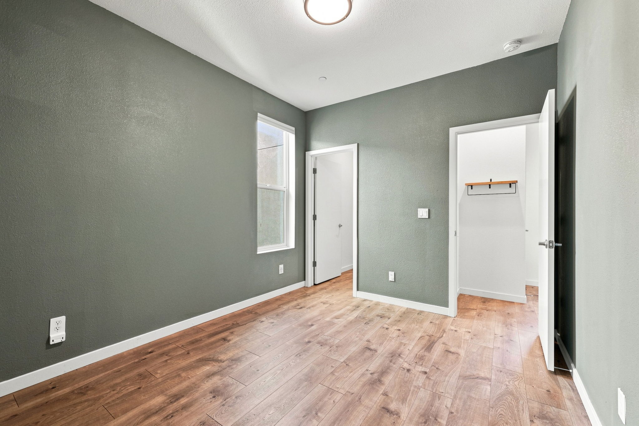  453 Crate Avenue, Sacramento, CA 95818 - 物件實景