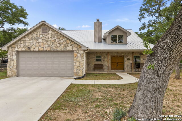 Bandera, Texas, 78003, United States, 3 Bedrooms Bedrooms, ,3 BathroomsBathrooms,Residential,For Sale,1925950
