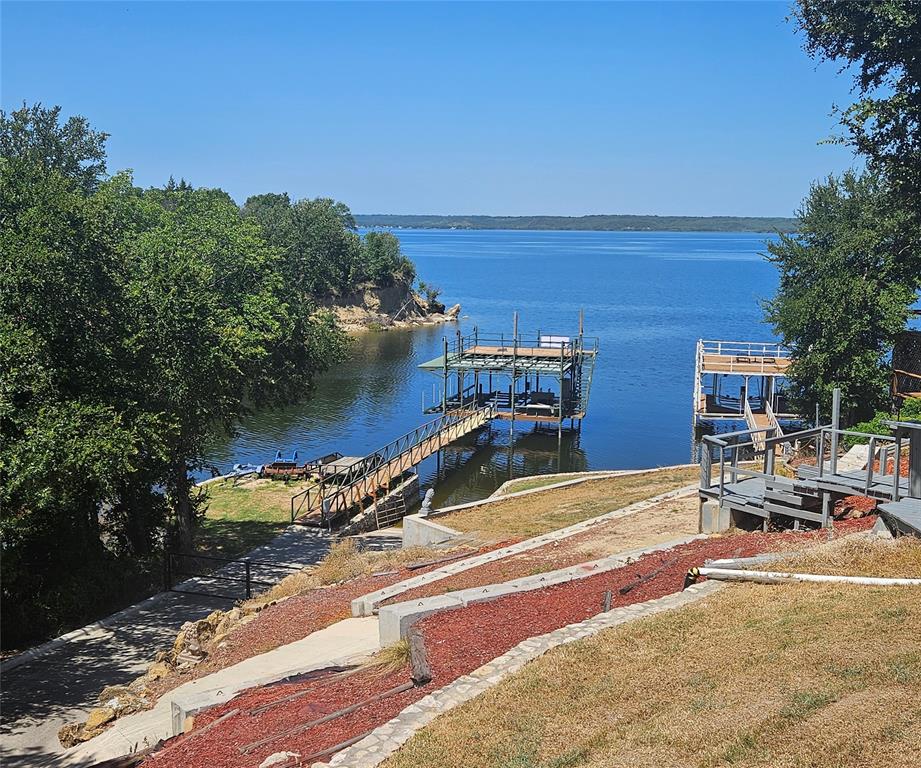 Lake Bridgeport, Texas, 76426, United States, 3 Bedrooms Bedrooms, ,2 BathroomsBathrooms,Residential,For Sale,1983036