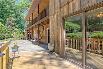 192 Brookwood Drive, Blairsville, Georgia, 30512, United States, 5 Bedrooms Bedrooms, ,6 BathroomsBathrooms,Residential,For Sale,192 Brookwood Drive,1668132