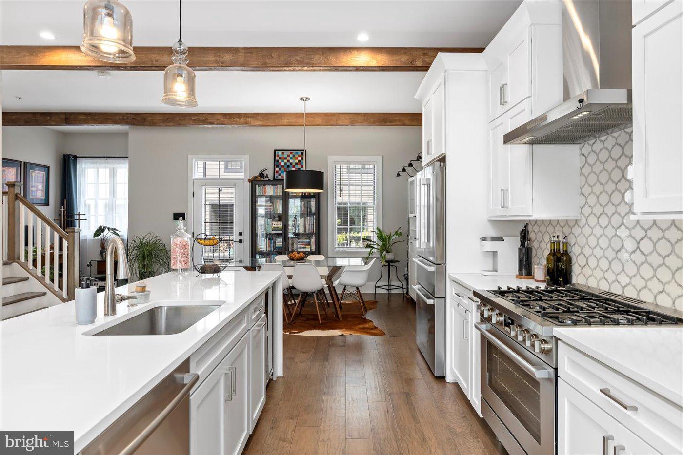 Fredericksburg, Virginia, 22401, United States, 4 Bedrooms Bedrooms, ,5 BathroomsBathrooms,Residential,For Sale,1914212