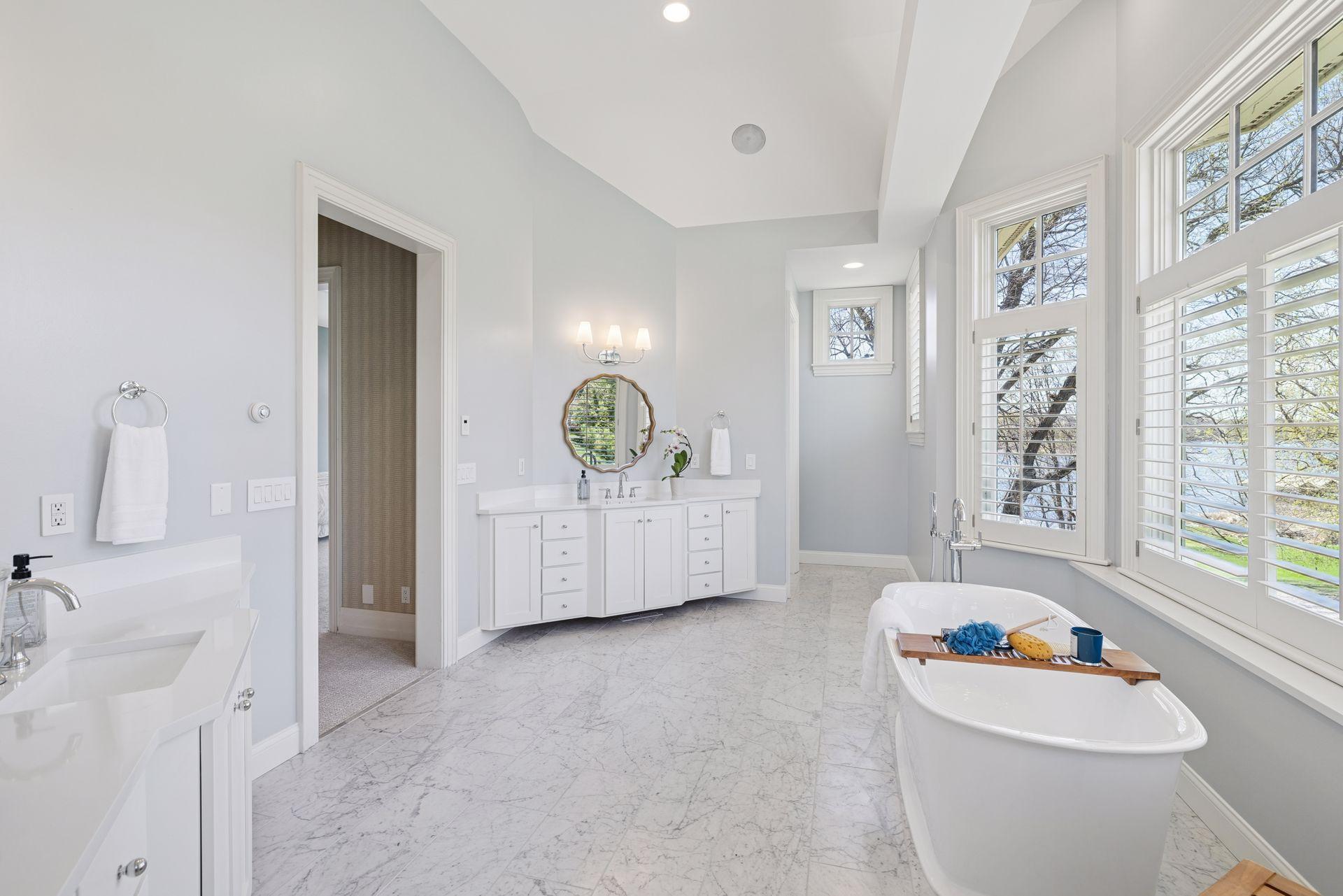 Orono, Minnesota, 55391, United States, 5 Bedrooms Bedrooms, ,5 BathroomsBathrooms,Residential,For Sale,1792914