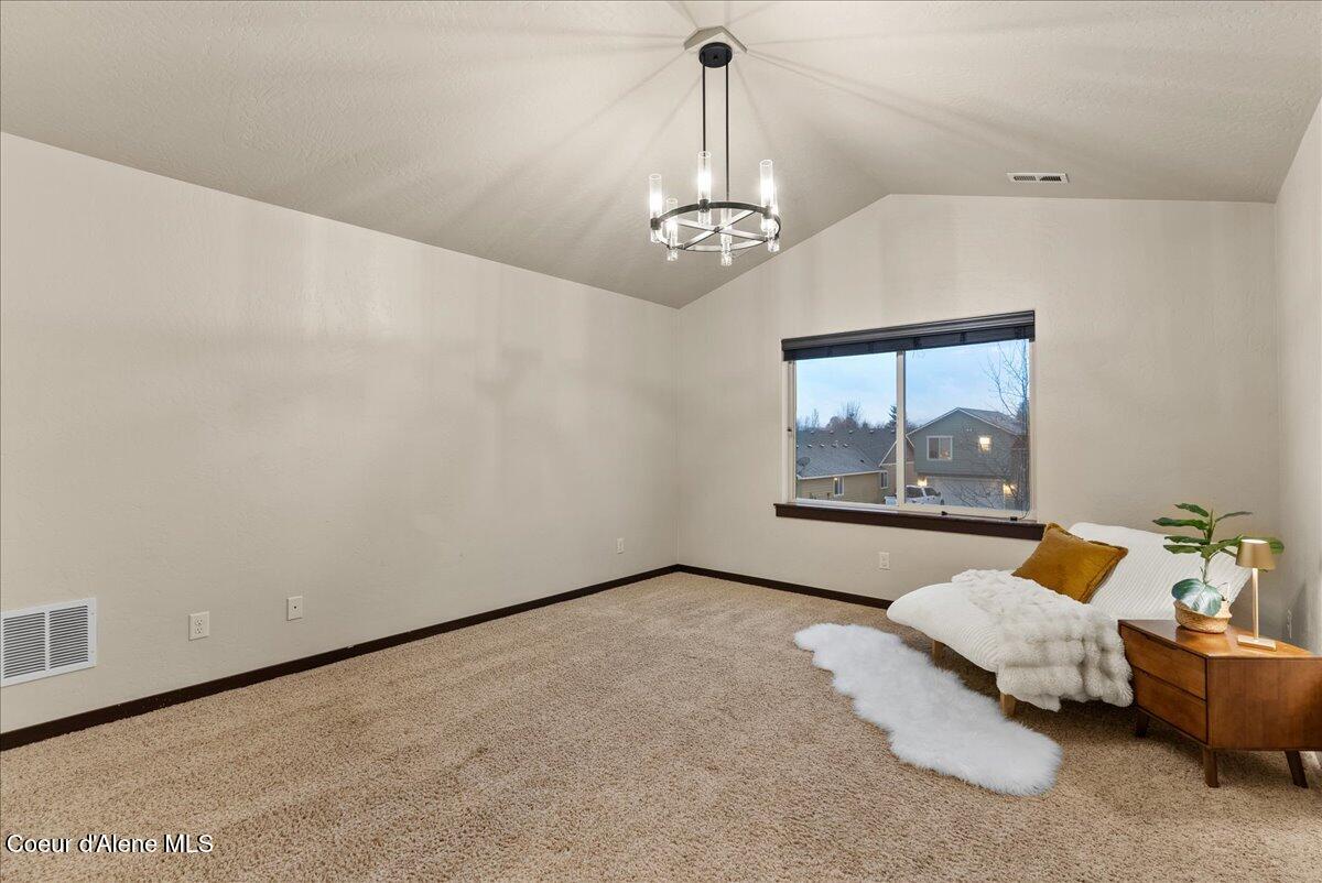 Coeur D'alene, Idaho, 83815, United States, 4 Bedrooms Bedrooms, ,2 BathroomsBathrooms,Residential,For Sale,1989025