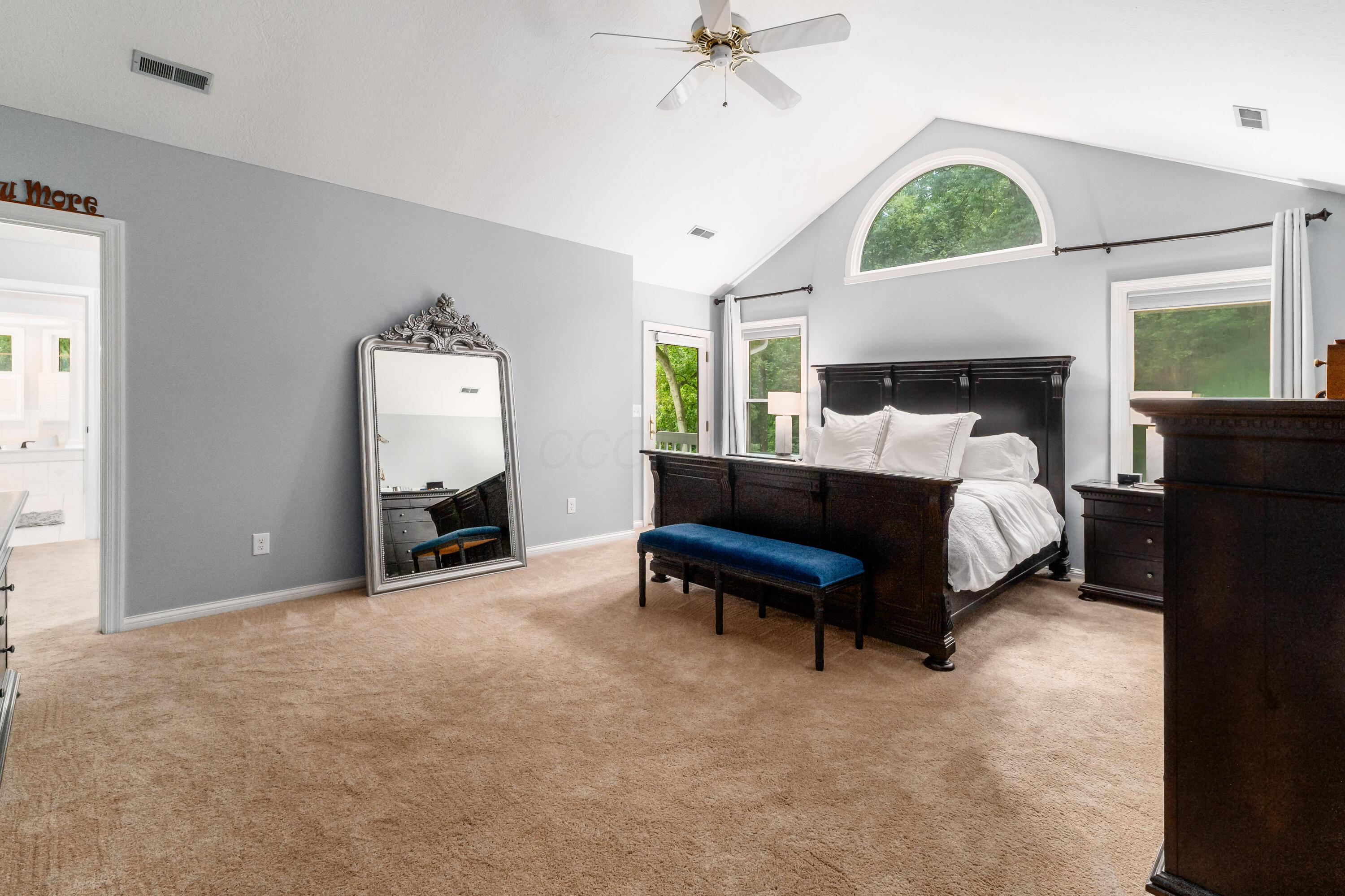 Blacklick, Ohio, 43004, United States, 5 Bedrooms Bedrooms, ,6 BathroomsBathrooms,Residential,For Sale,1895404