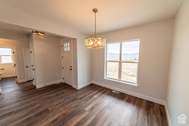 Pine Canyon, Utah, 84074, United States, 4 Bedrooms Bedrooms, ,3 BathroomsBathrooms,Residential,For Sale,1977418