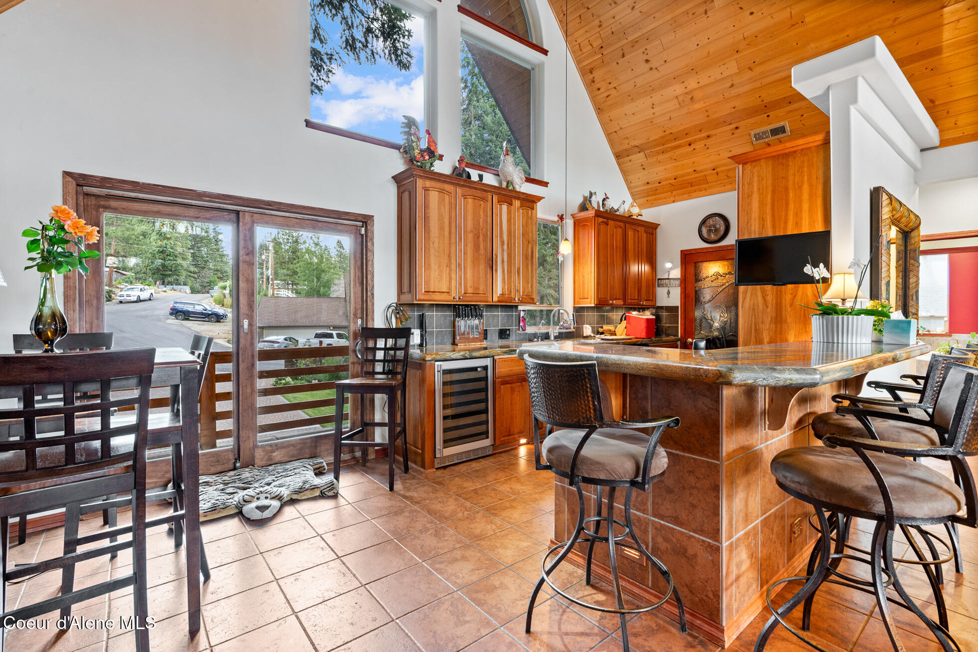 Newport, Washington, 99156, United States, 3 Bedrooms Bedrooms, ,3 BathroomsBathrooms,Residential,For Sale,1900735