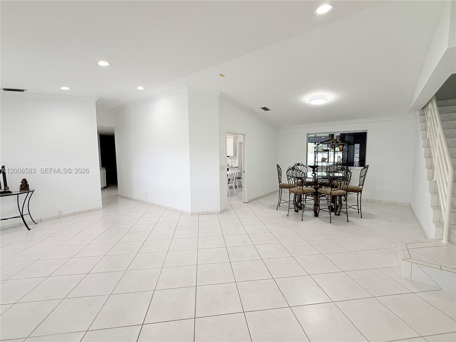 Miami, Florida, 33175, United States, 5 Bedrooms Bedrooms, ,3 BathroomsBathrooms,Residential,For Sale,2040426