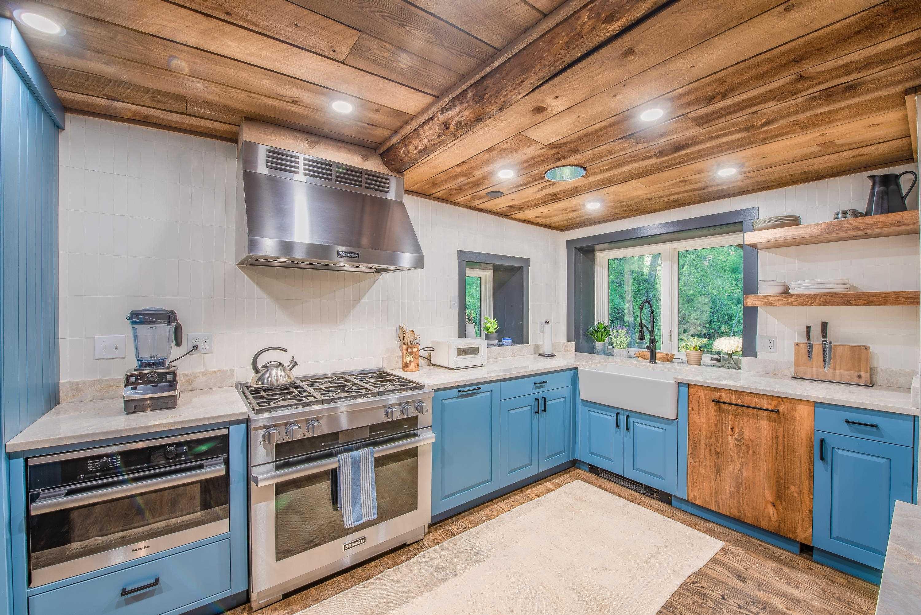 Taos, New Mexico, 87571, United States, 2 Bedrooms Bedrooms, ,2 BathroomsBathrooms,Residential,For Sale,1829499