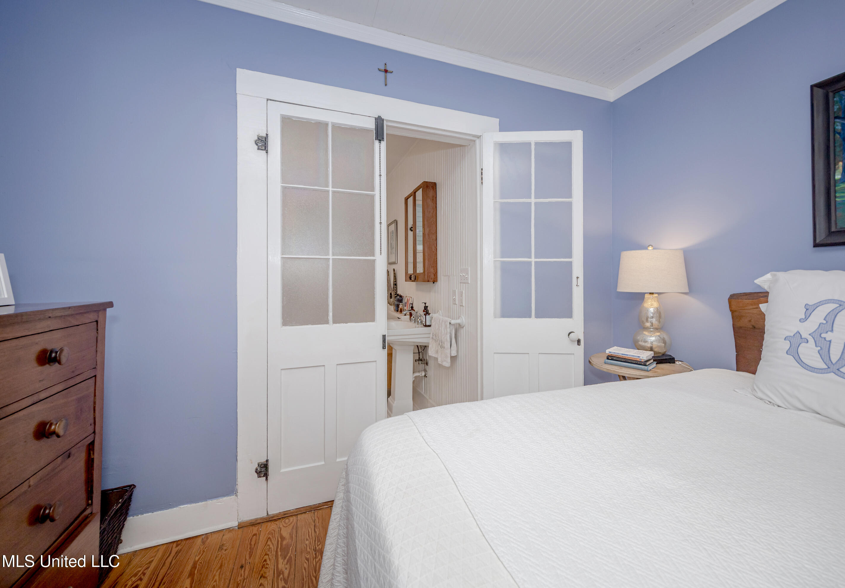 Ocean Springs, Mississippi, 39564, United States, 3 Bedrooms Bedrooms, ,2 BathroomsBathrooms,Residential,For Sale,1847227