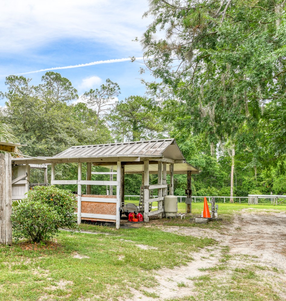 Palatka, Florida, 32177, United States, 4 Bedrooms Bedrooms, ,3 BathroomsBathrooms,Residential,For Sale,1865874