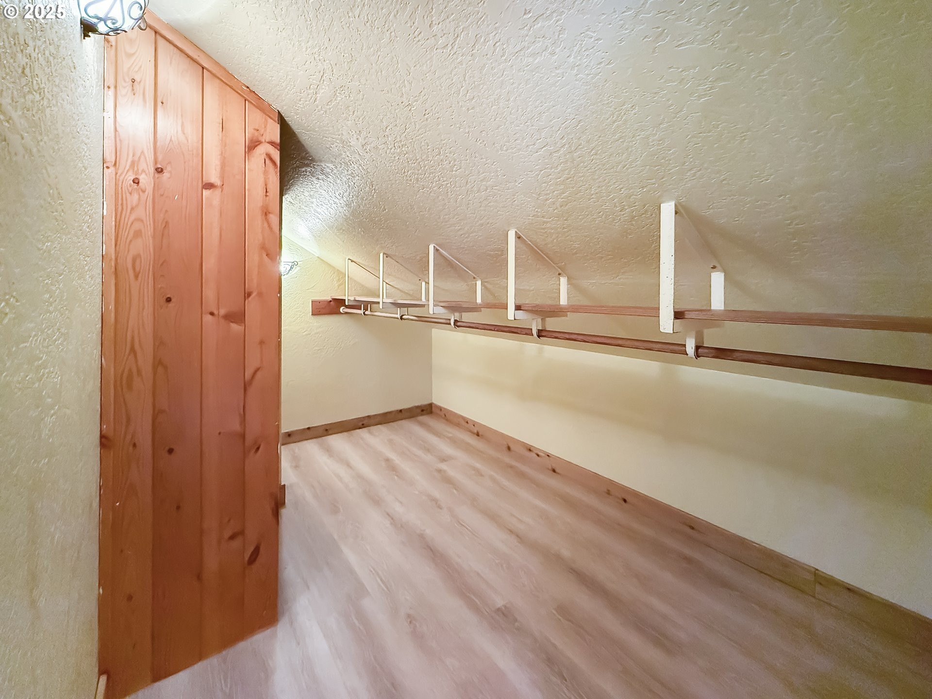 Brookings, Oregon, 97415, United States, 4 Bedrooms Bedrooms, ,2 BathroomsBathrooms,Residential,For Sale,1982751