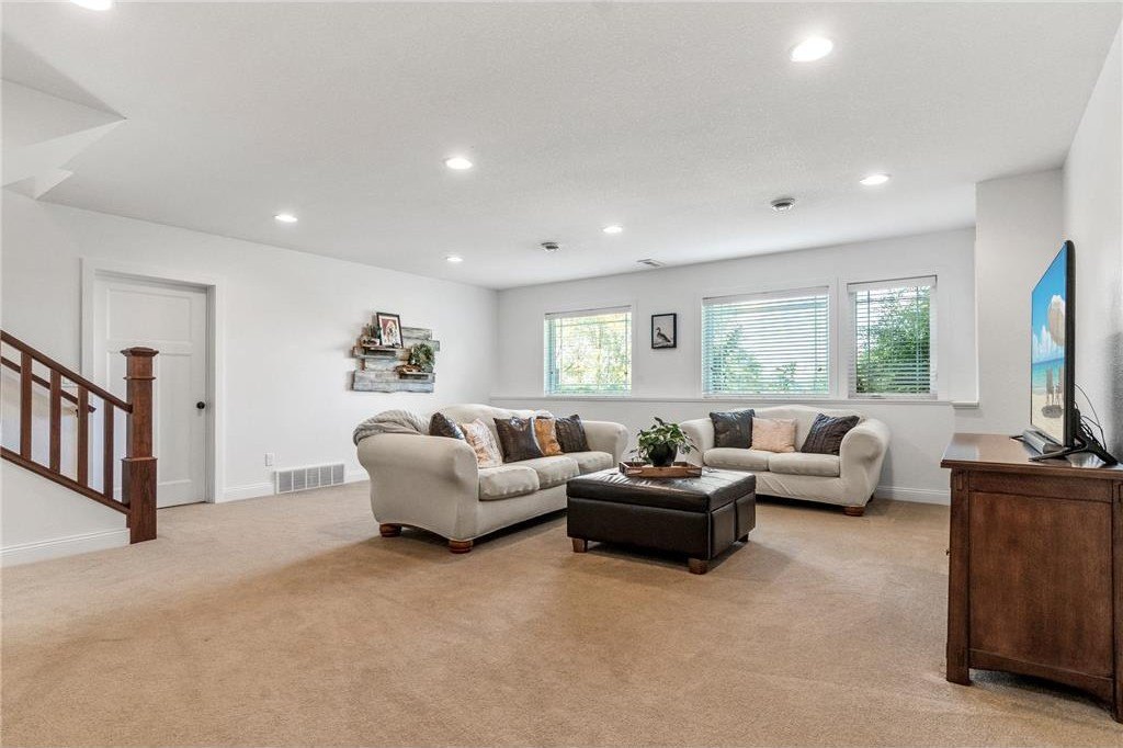 Brandon, Minnesota, 56315, United States, 3 Bedrooms Bedrooms, ,1 BathroomBathrooms,Residential,For Sale,1981953