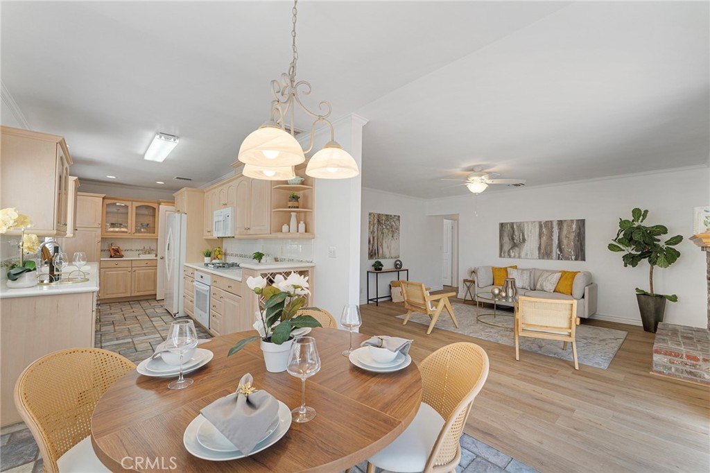Covina, California, 91722, United States, 4 Bedrooms Bedrooms, ,1 BathroomBathrooms,Residential,For Sale,1923336