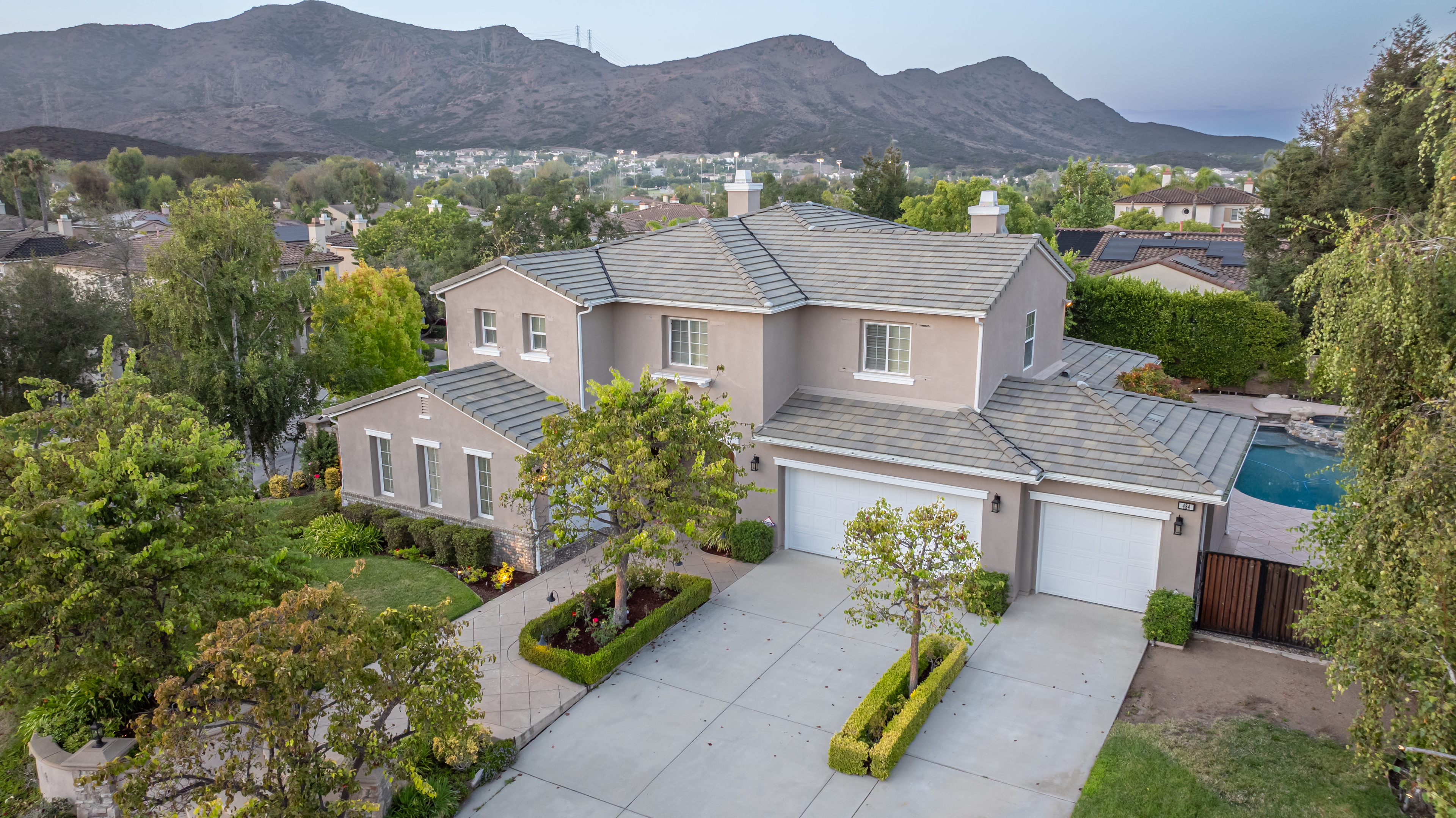 Via Helena , Newbury Park, CA 91320 #1
