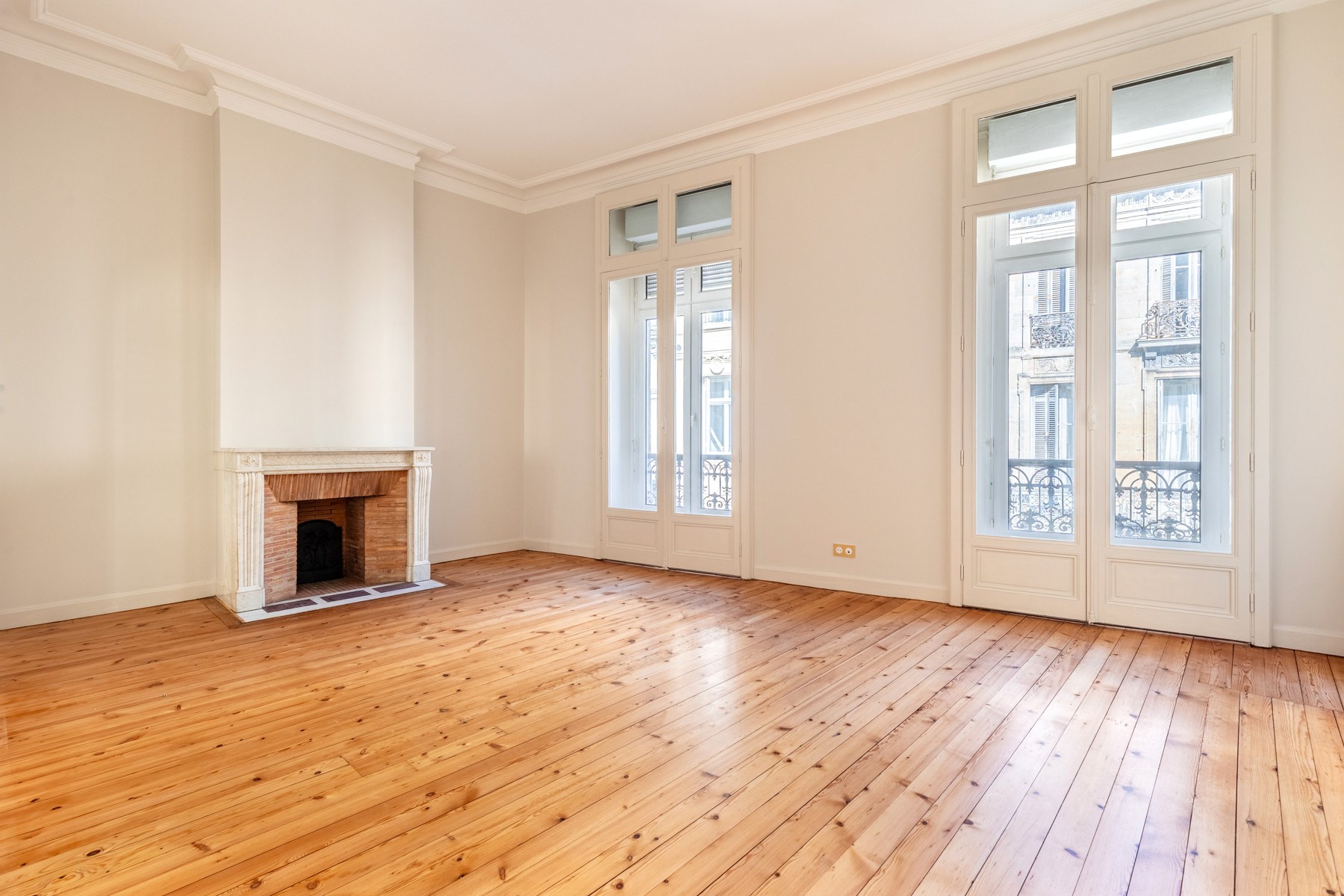  BORDEAUX – MAGNIFICENT 223 SQM APARTMENT – 3 BEDROOMS – PARKING - 物件實景