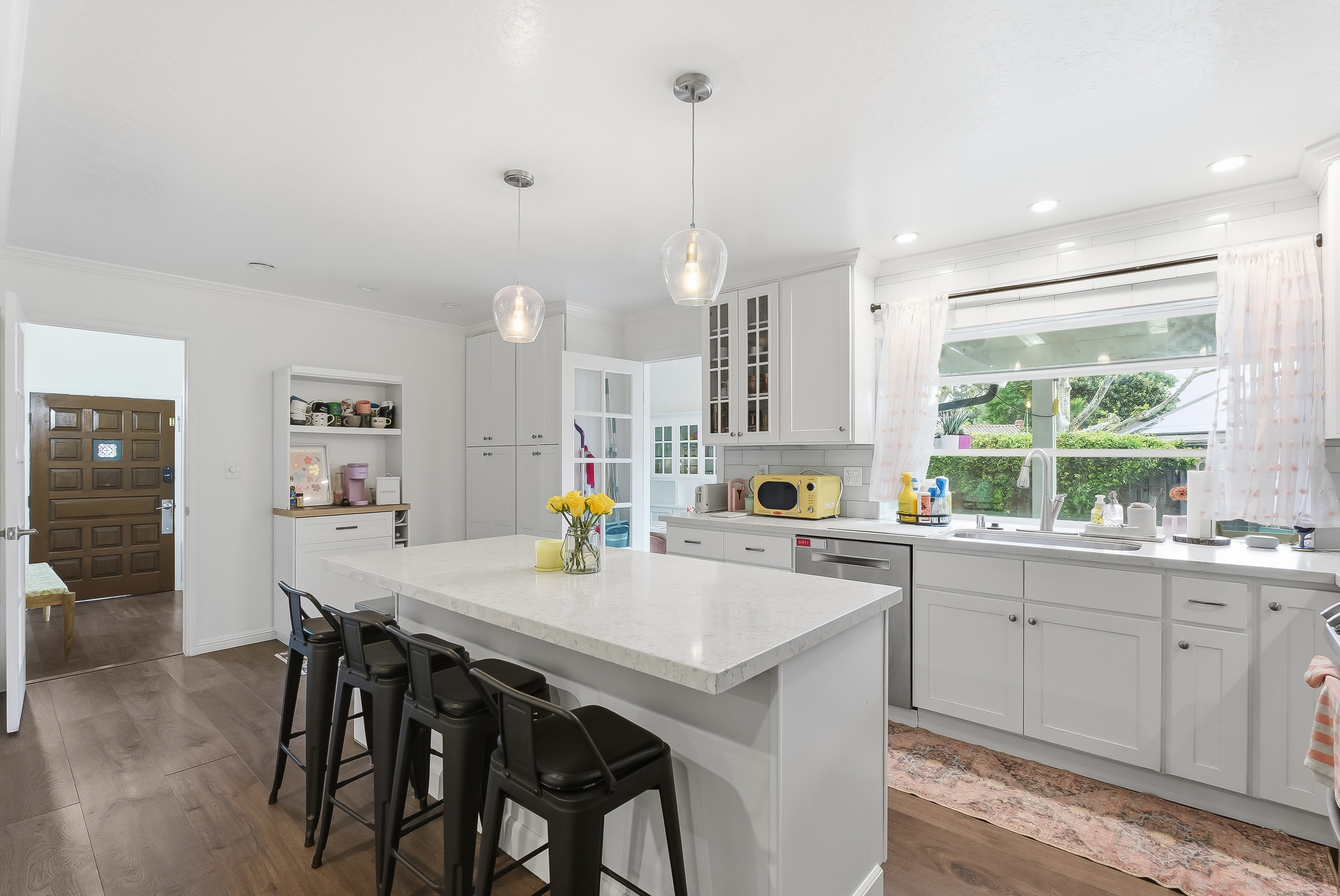  Shreen Court Charming Cul-de-Sac Home - 物件實景