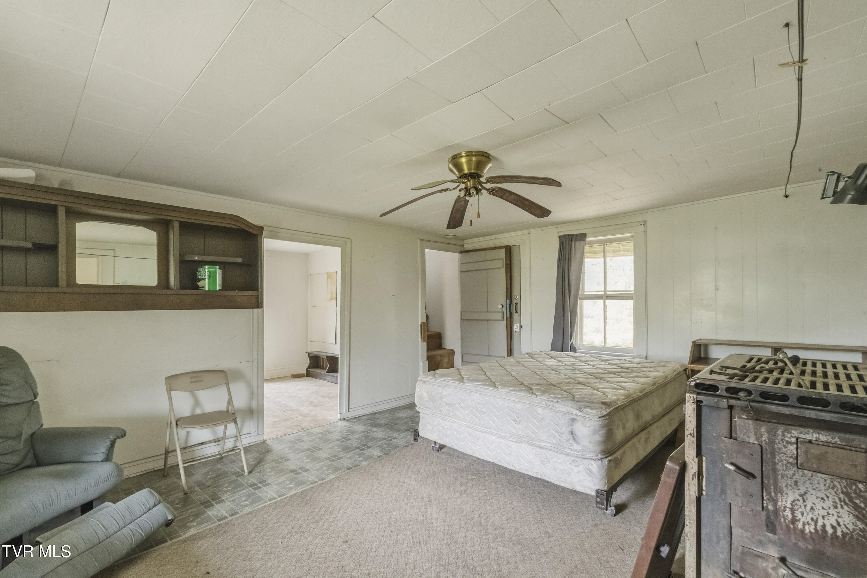 Chuckey, Tennessee, 37641, United States, 2 Bedrooms Bedrooms, ,1 BathroomBathrooms,Residential,For Sale,2031681